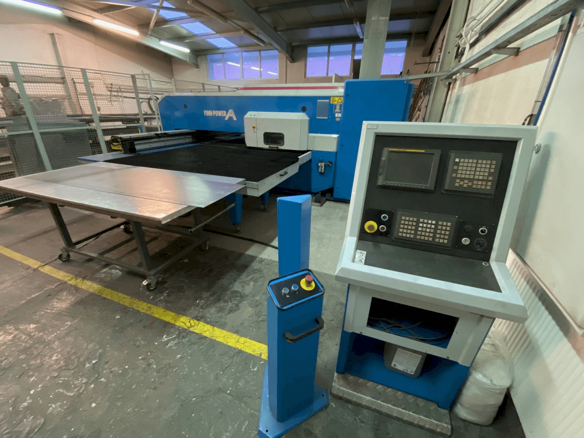 Masina Finn-Power A 5 F eestvaade