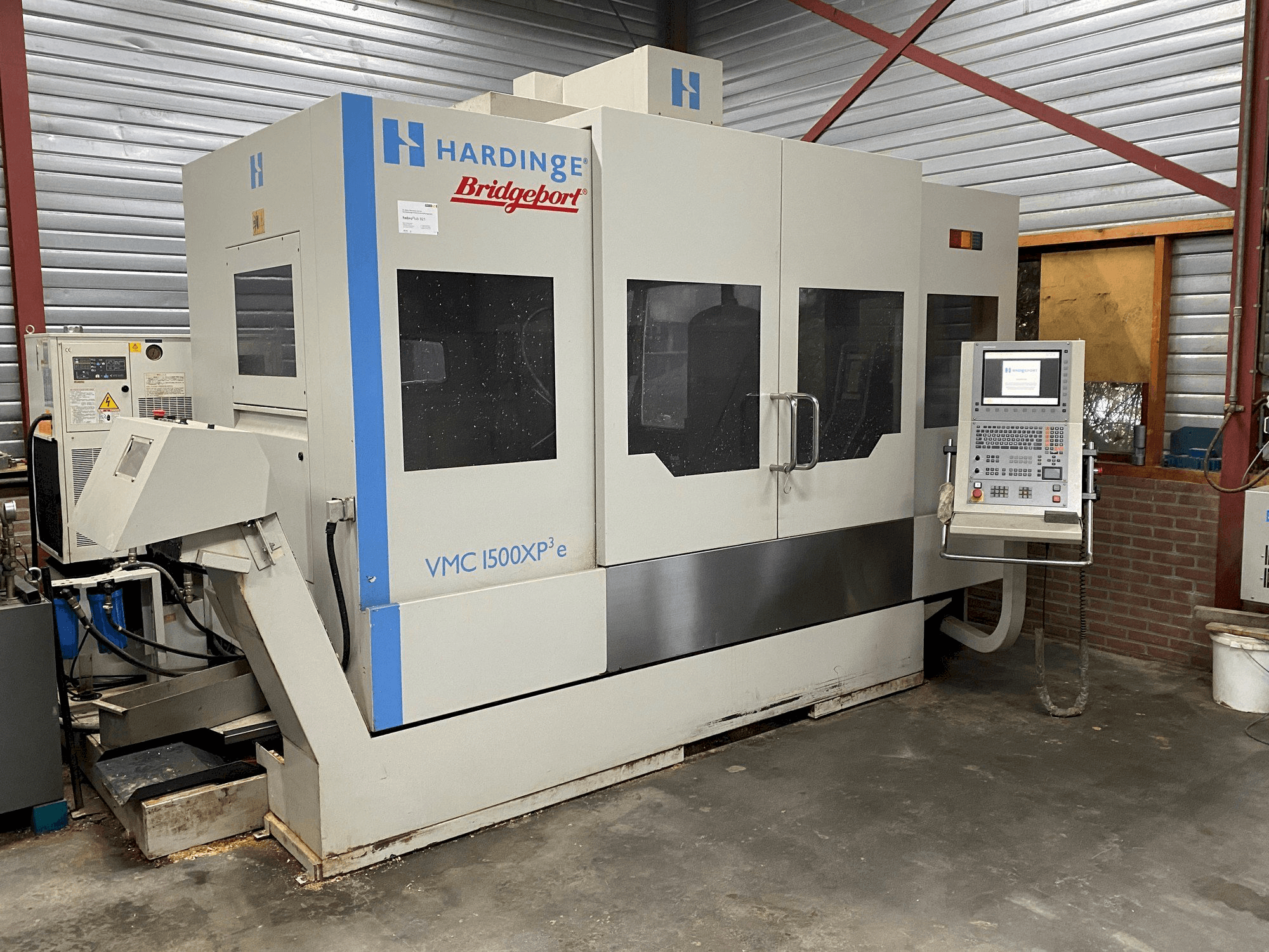 Masina Bridgeport VMC 1500XP eestvaade