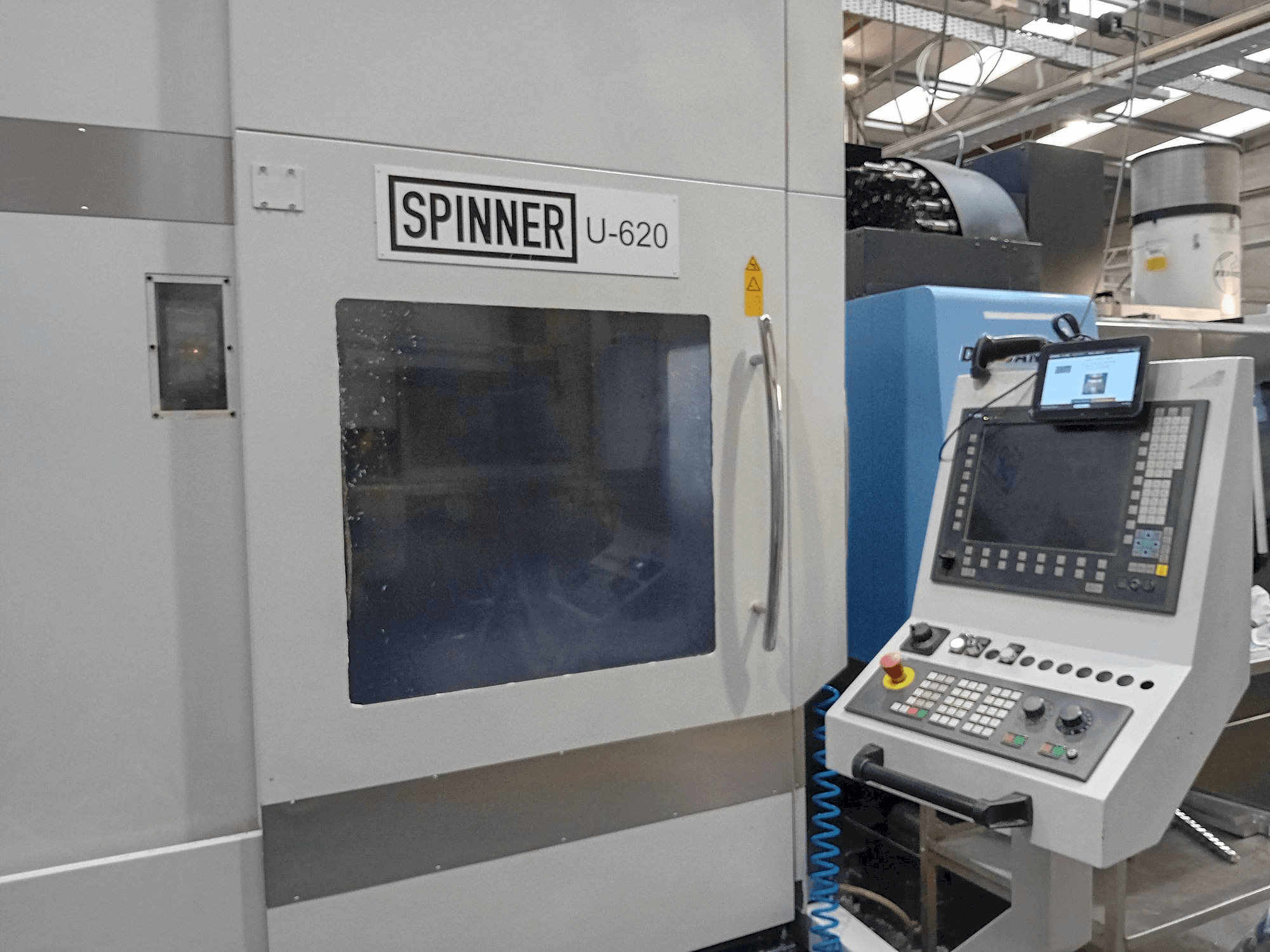 Masina SPINNER U5-620 eestvaade