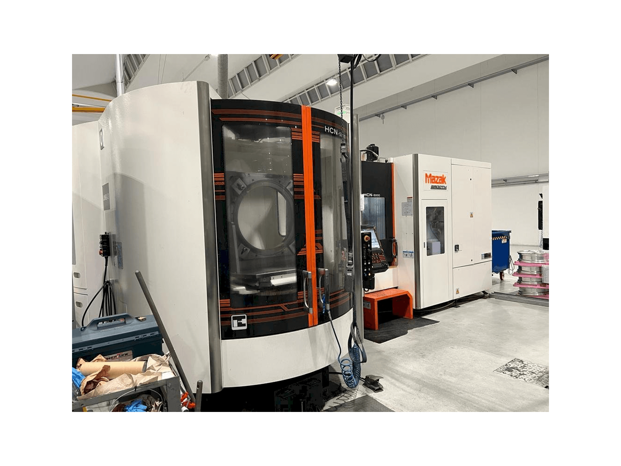 Masina Mazak HCN-5000 eestvaade