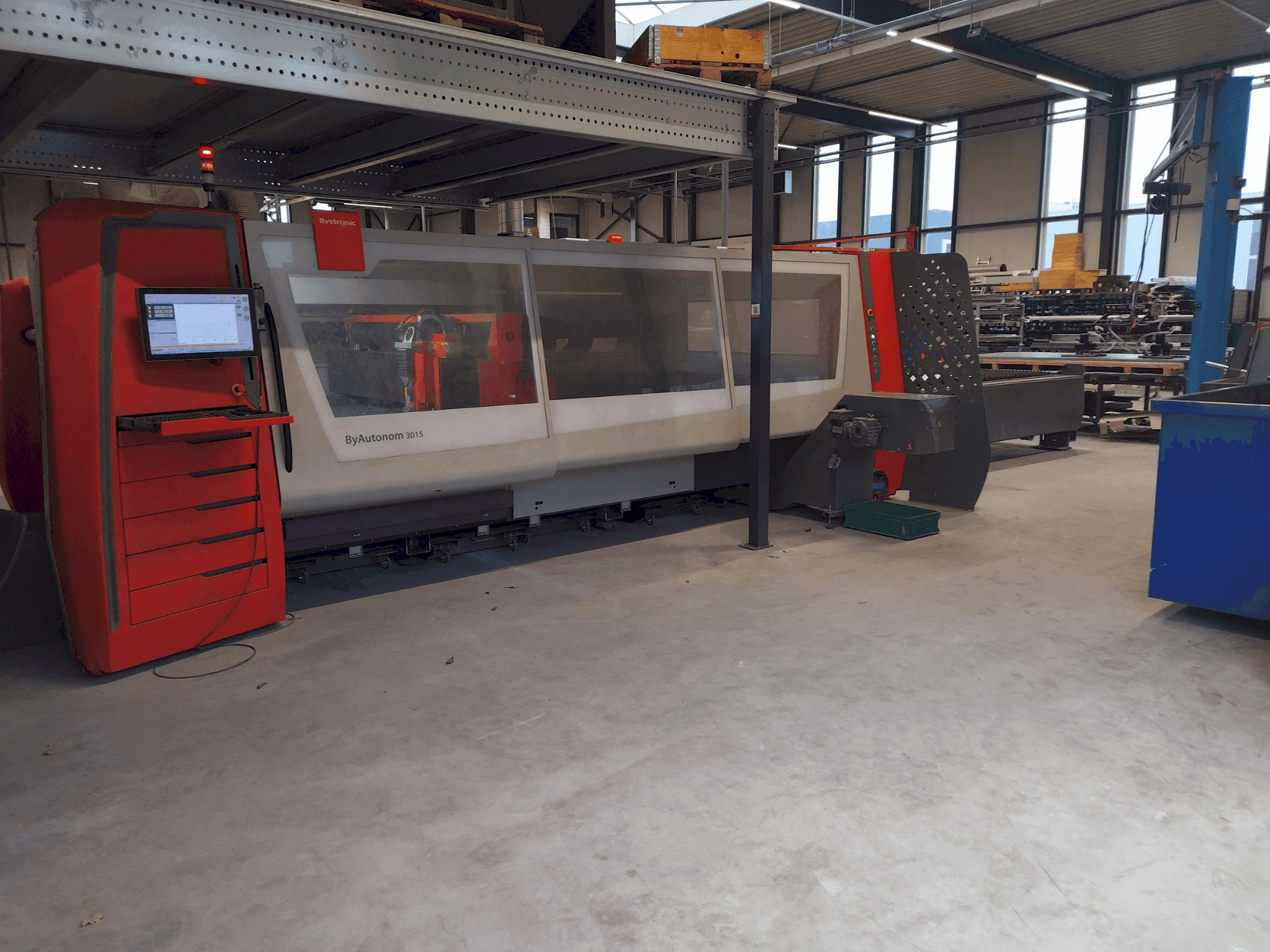 Masina Bystronic ByAutonom 3015 eestvaade