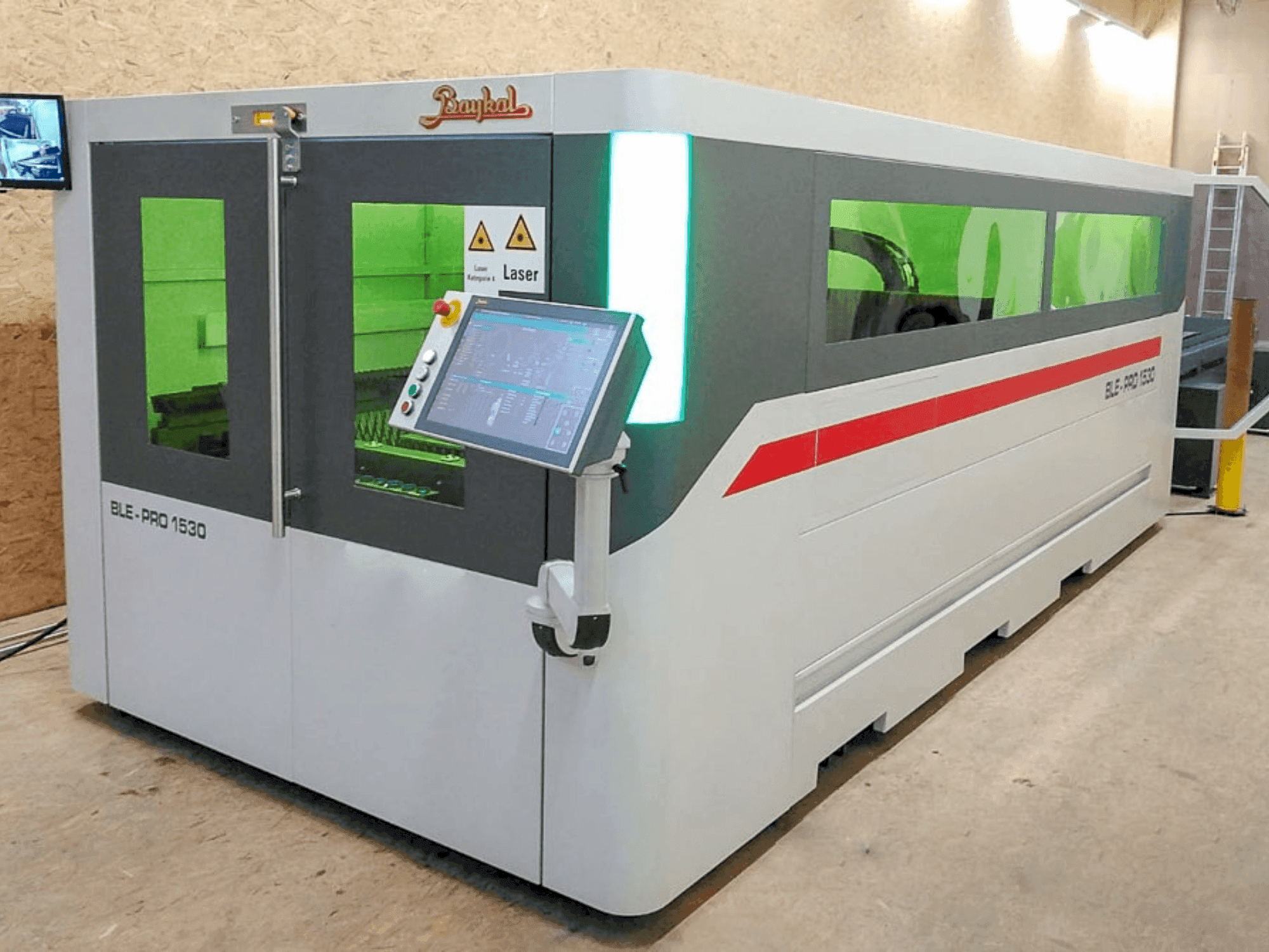 Masina Baykal BLE PRO 1530 eestvaade