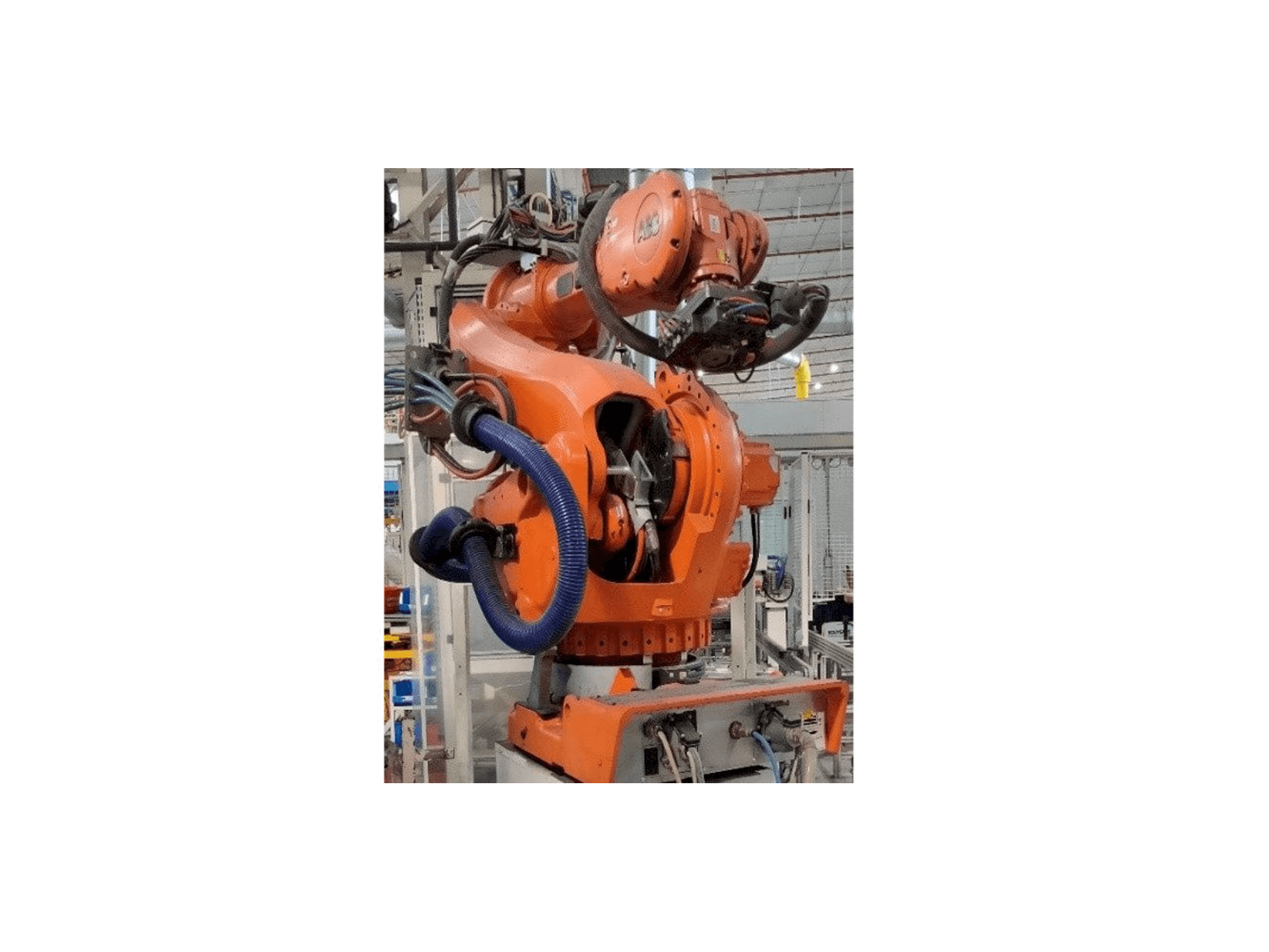 Masina ABB IRB 6600-175/2.55 vasaku külje vaade