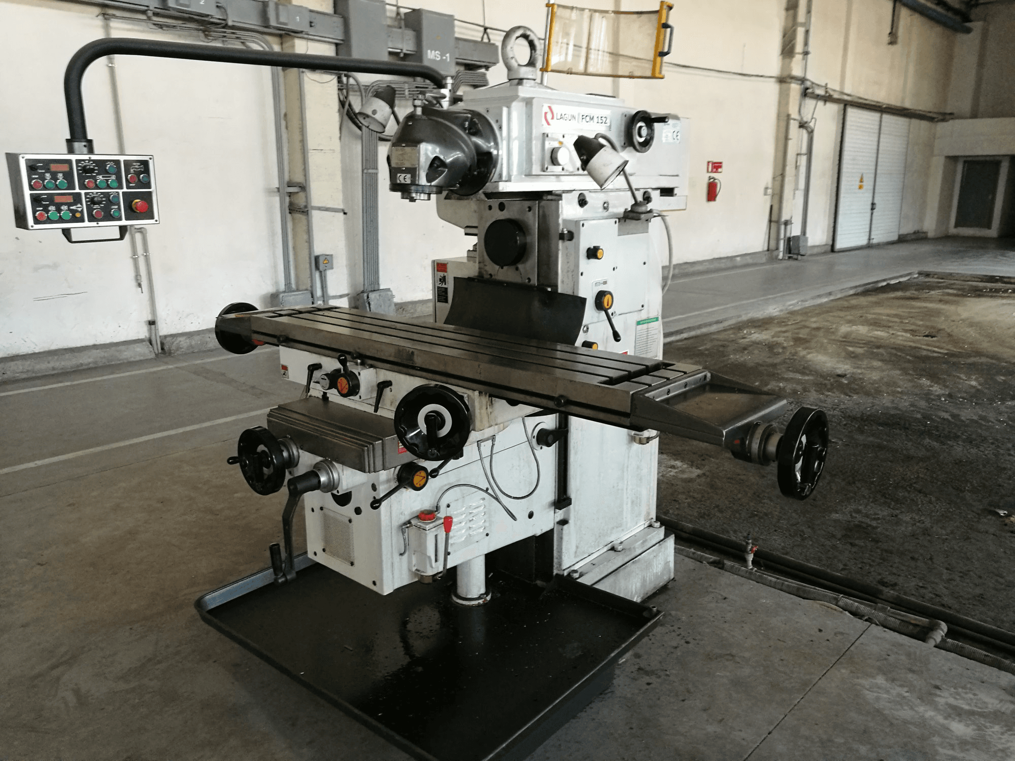 Masinavaade Lagun FCM 152 paremalt
