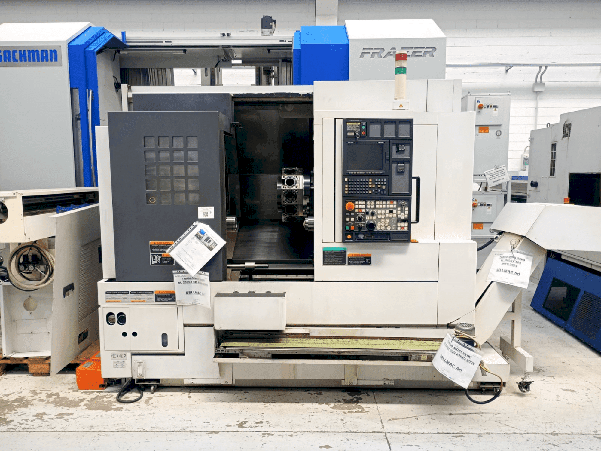 Masina MORI SEIKI NL2000SY/500 eestvaade