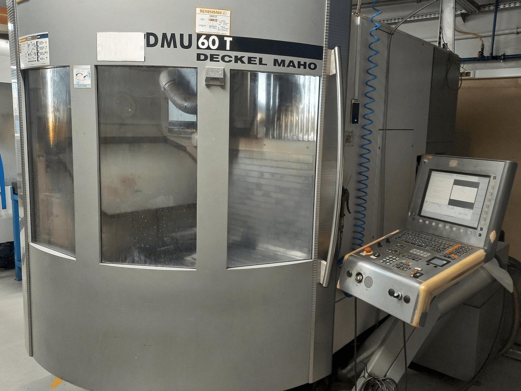 Masina DMG DMU 60T eestvaade