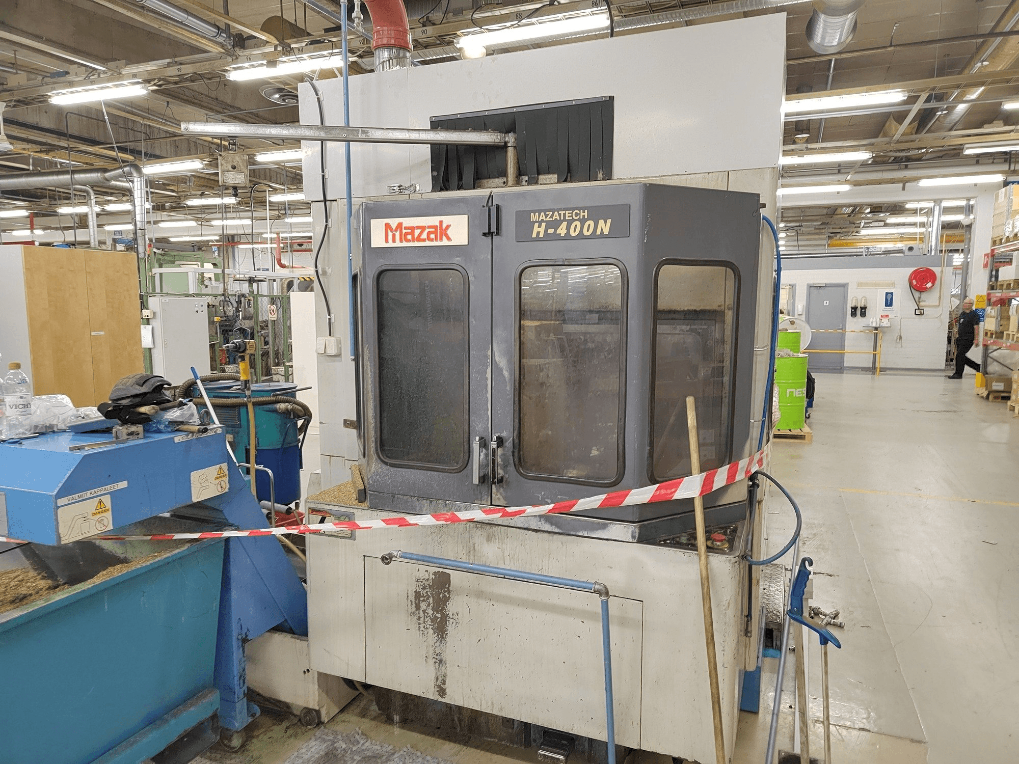 Masina Mazak H-400N eestvaade