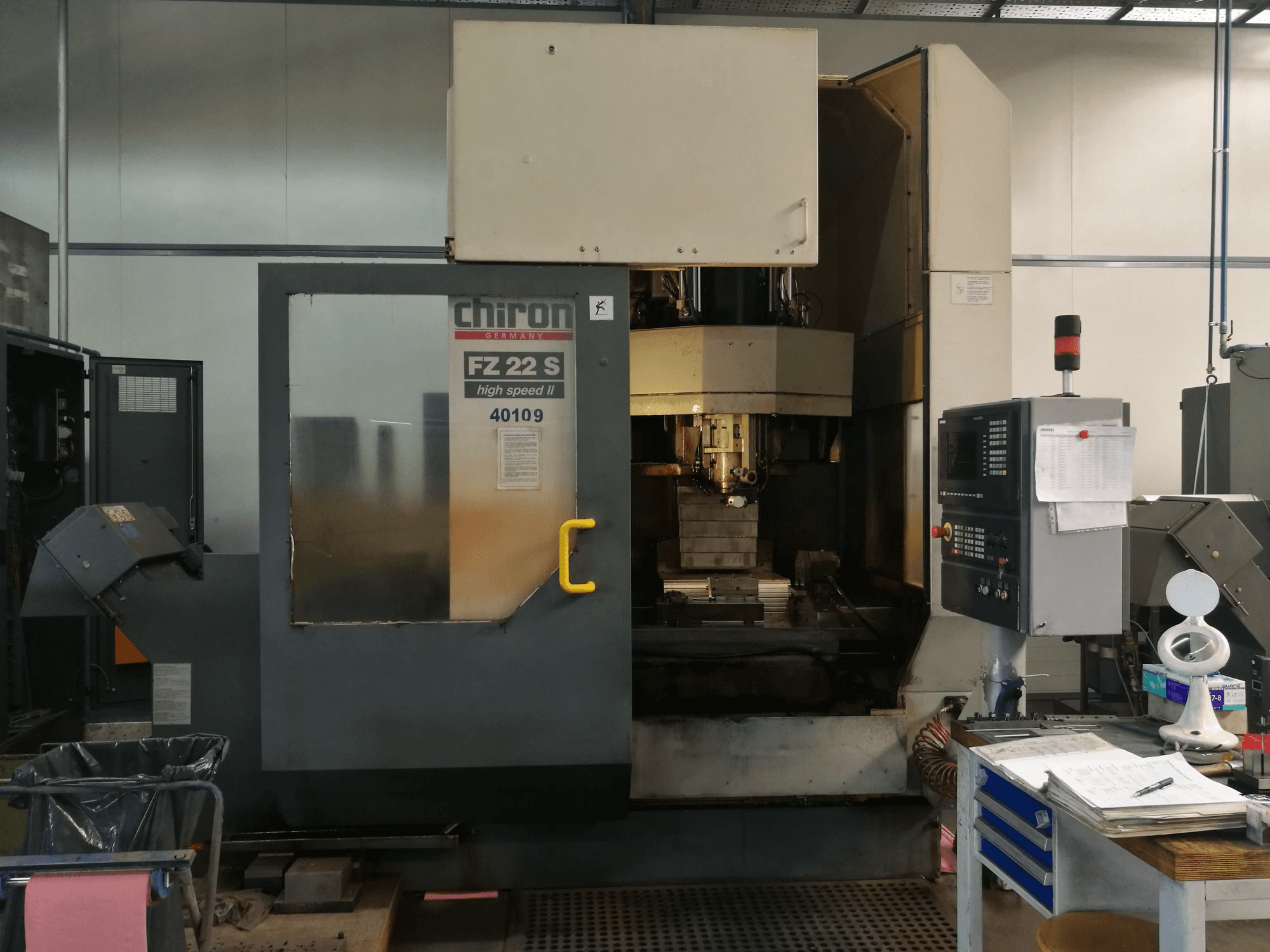 Masina Chiron FZ 22 S eestvaade