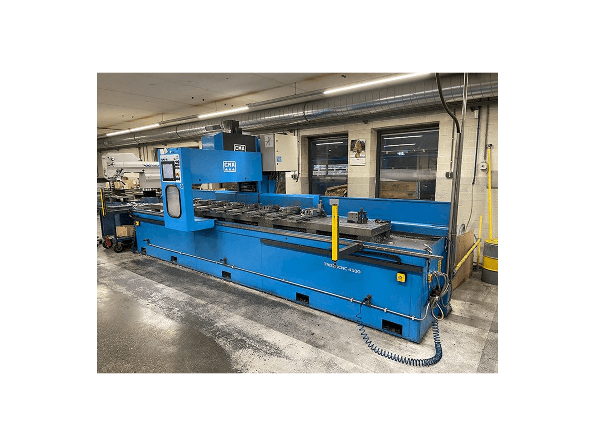Masina CMA TRD28CNC 4500 eestvaade