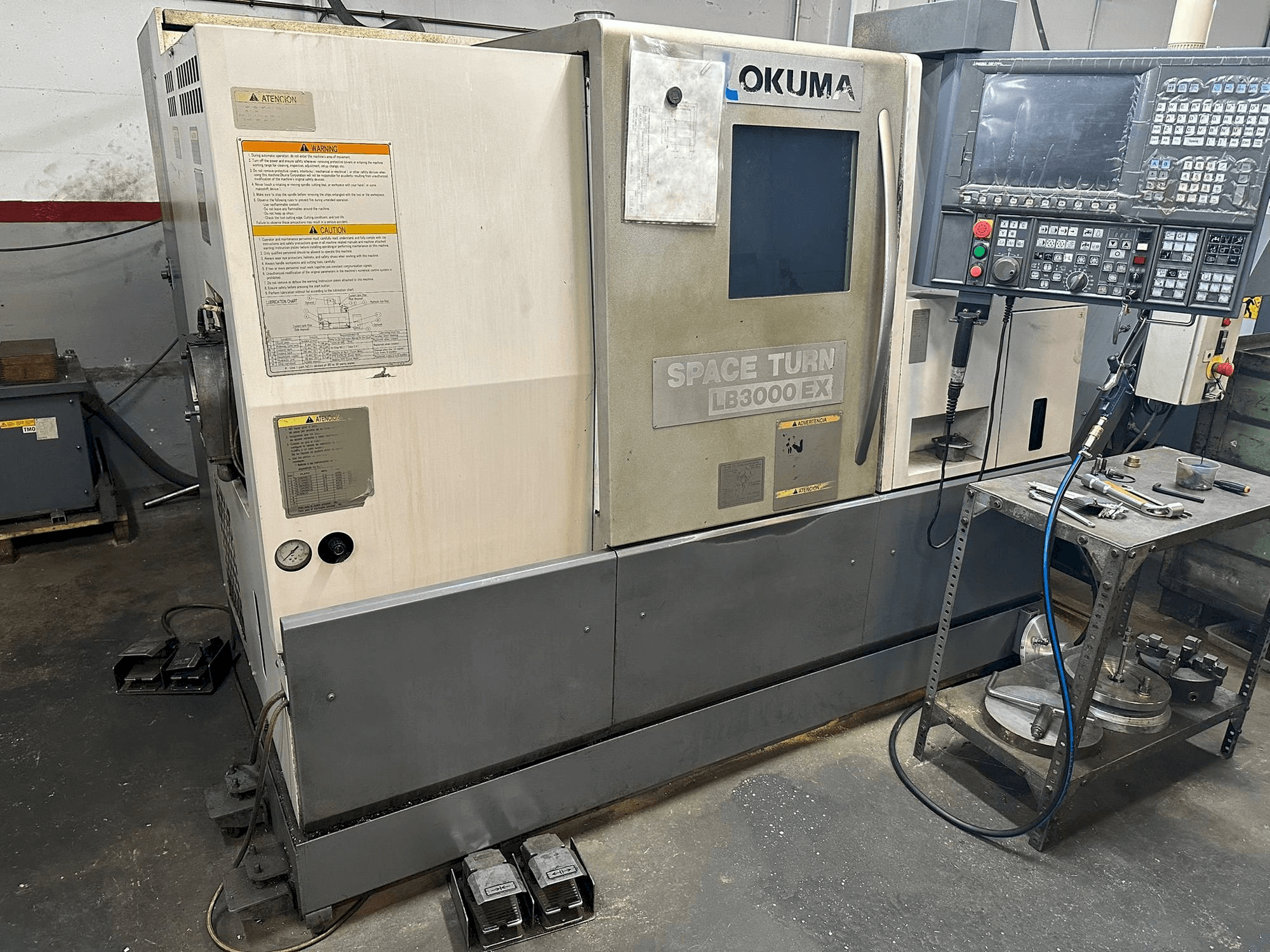 Masina Okuma LB 3000EX eestvaade