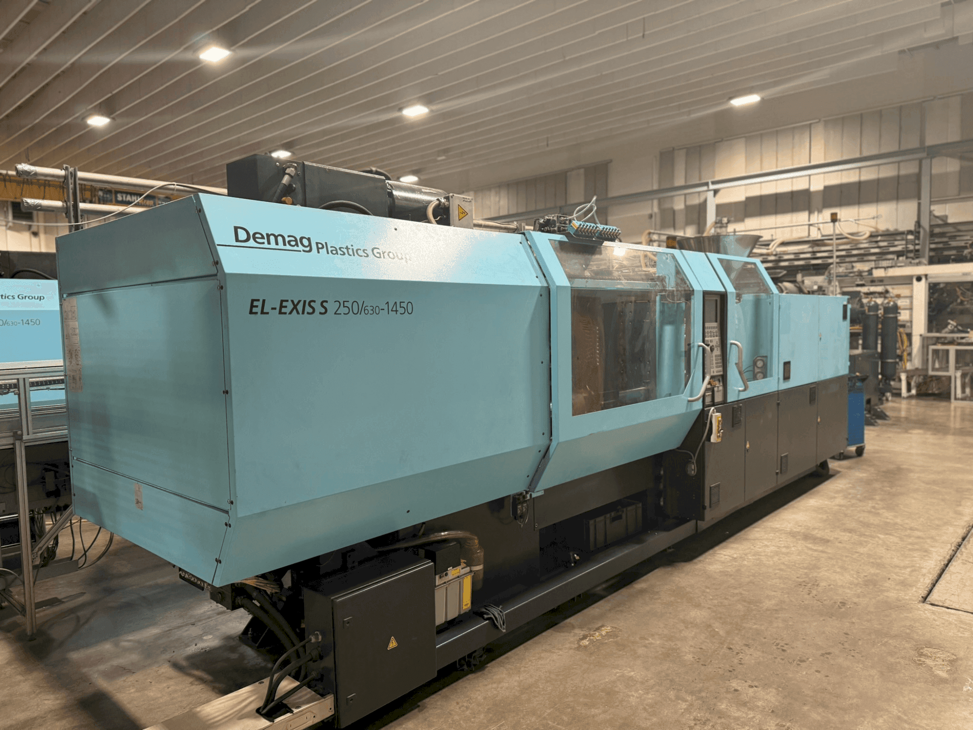 Masina SUMITOMO SHI DEMAG El-Exis S 250/630-1450 eestvaade