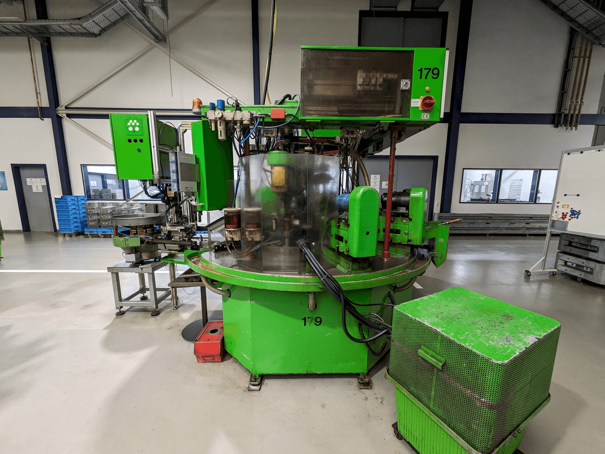 Masina SIHN Ring piece eestvaade