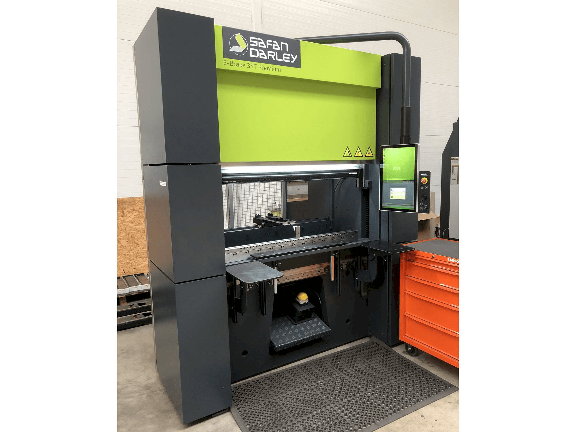 Masina Safan Darley E-Brake 35T Premium eestvaade