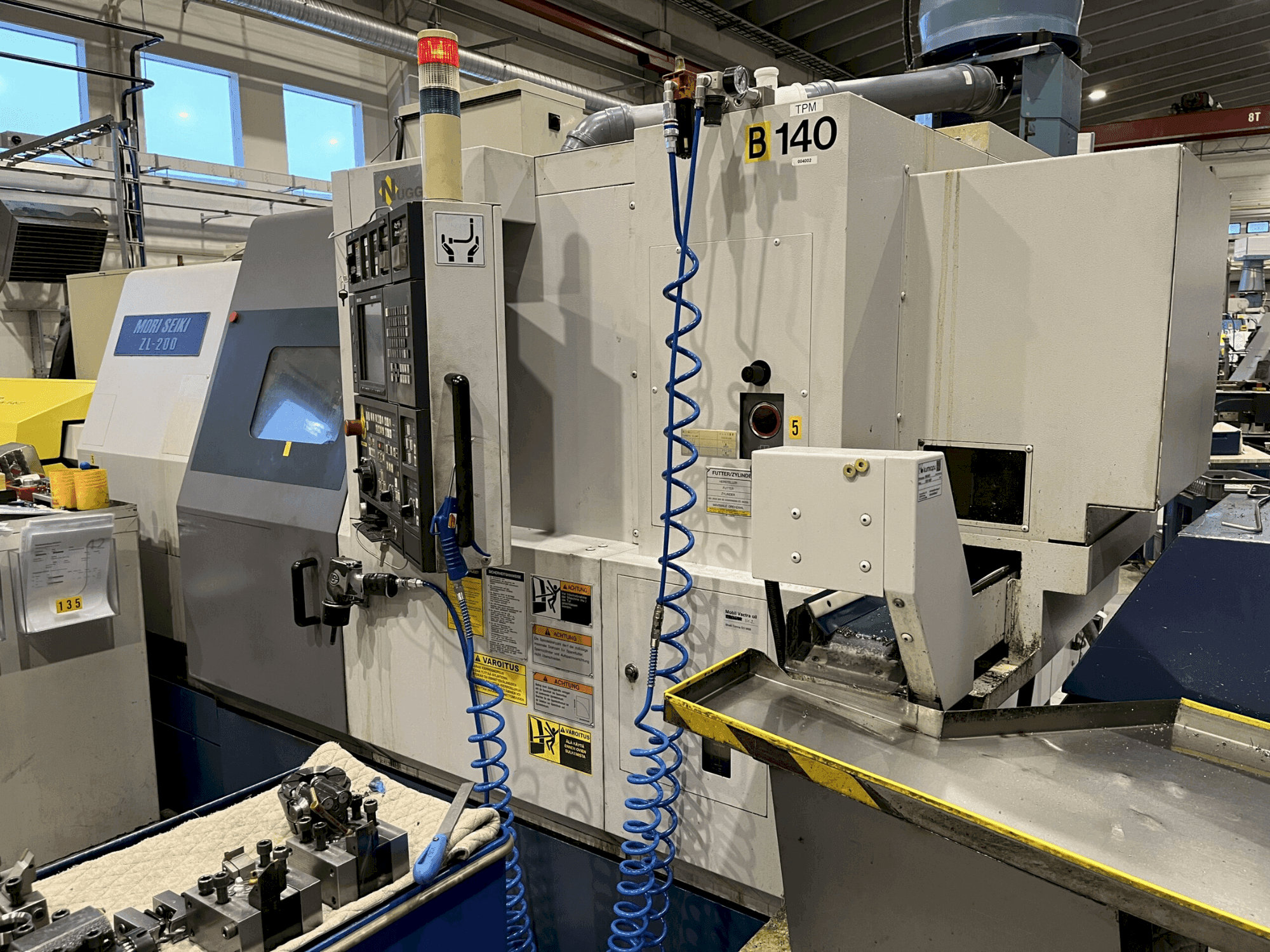 Masina MORI SEIKI ZL-200 SMC eestvaade