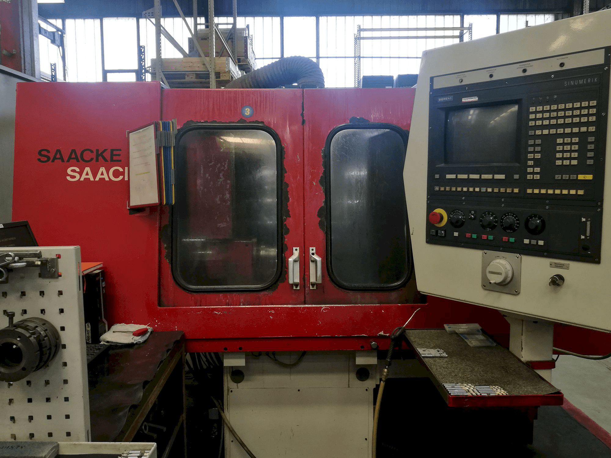 Masina SAACKE UWII CNC eestvaade