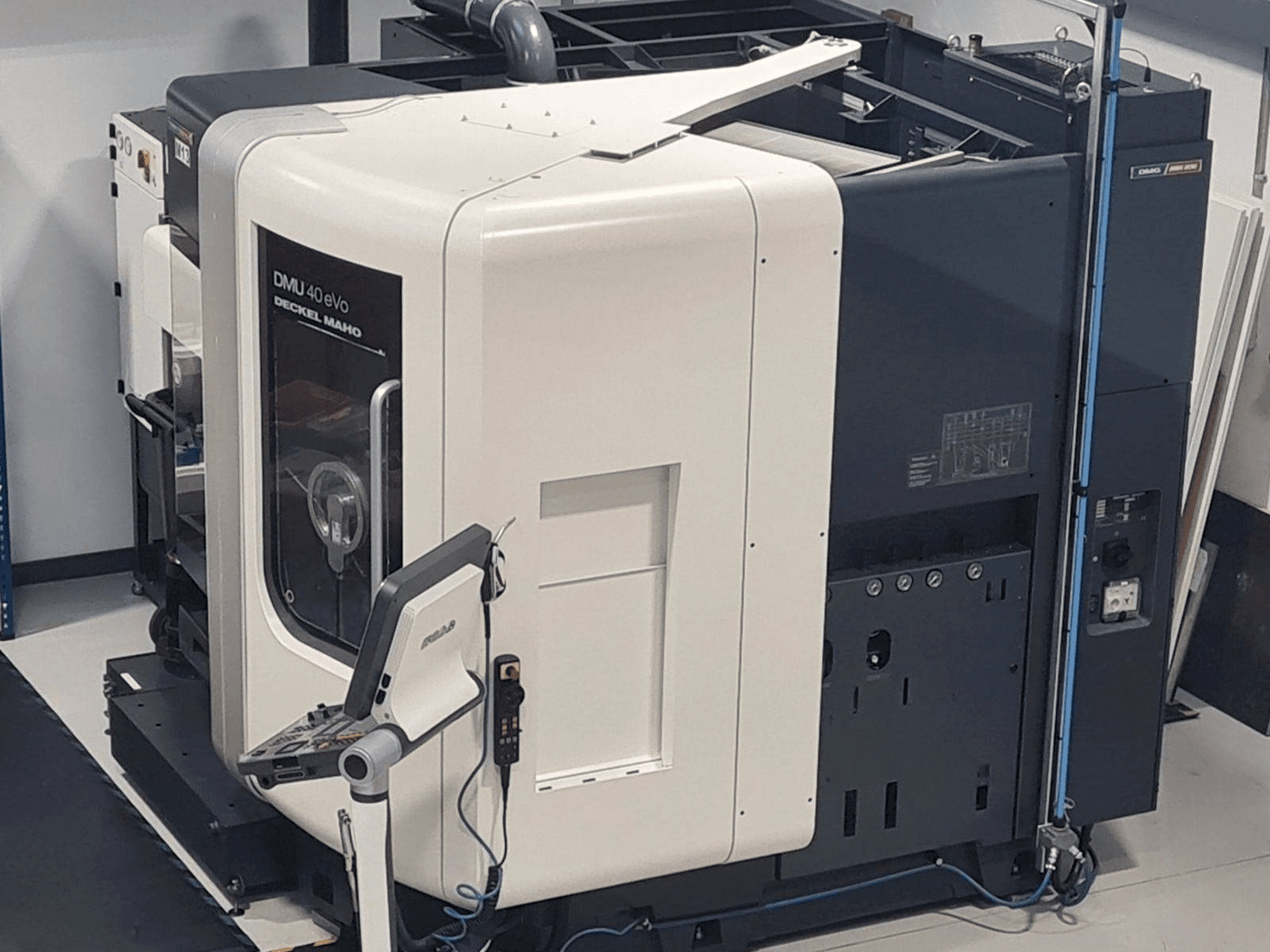 Masina DMG MORI DMU40 eVo eestvaade