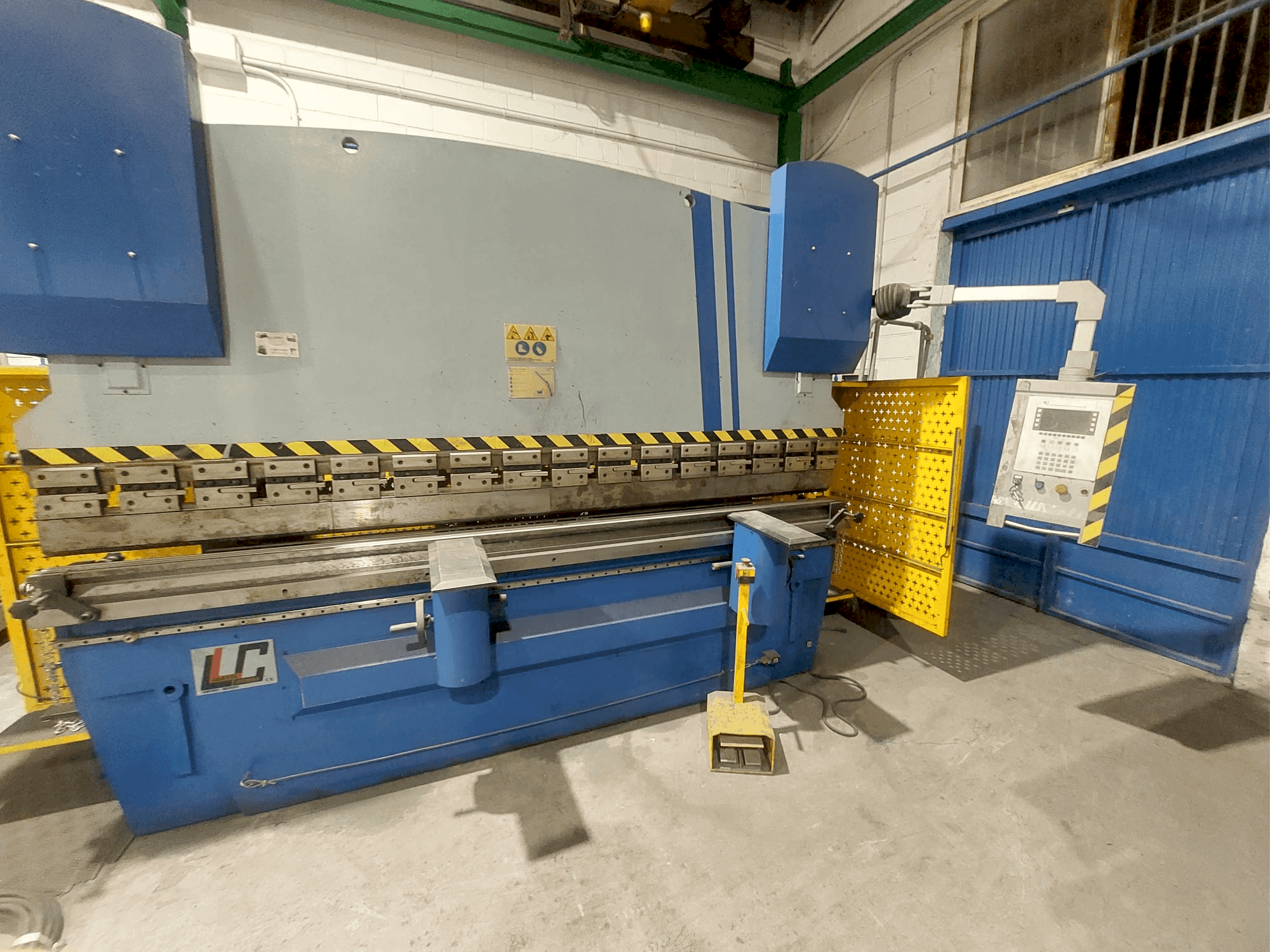 Masina FEYSAMA LLC PH 125/3200 eestvaade