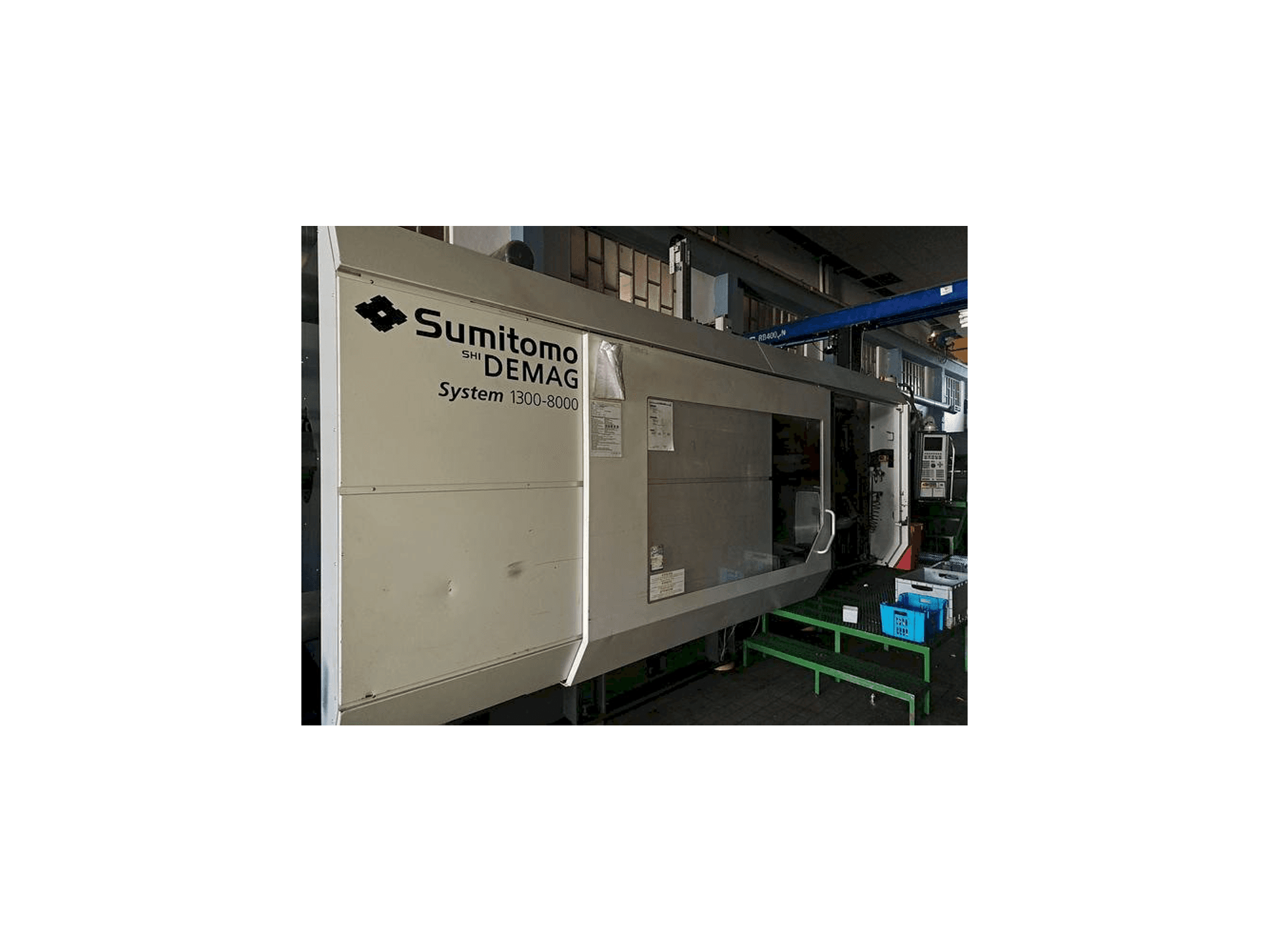 Masina Sumitomo Demag 1300-8000 eestvaade