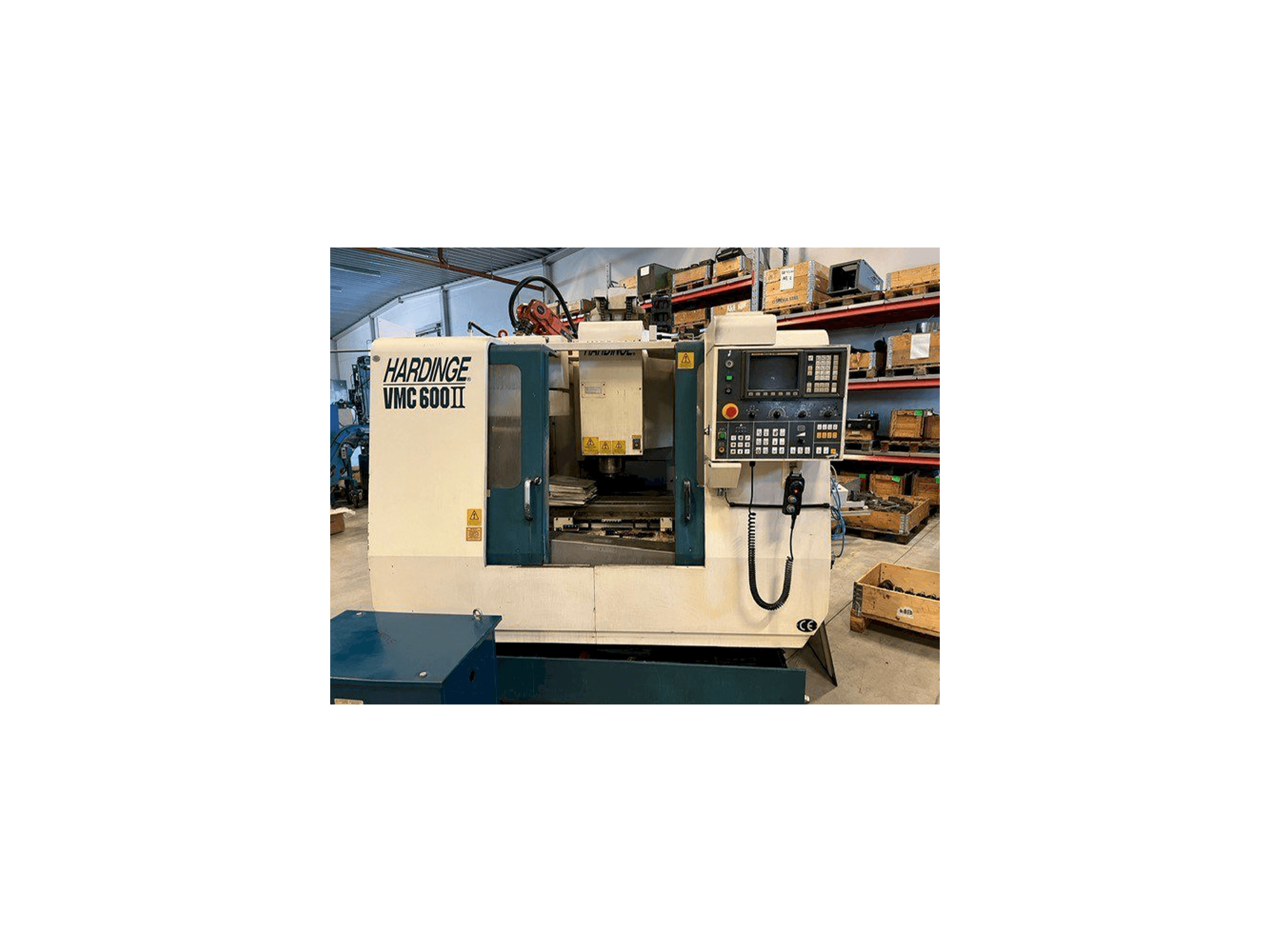 Masina HARDINGE VMC 600II eestvaade