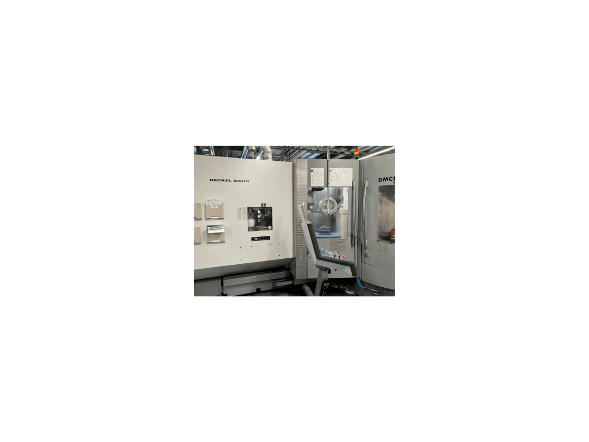 Masina DECKEL MAHO DMC 60 T RS3 eestvaade