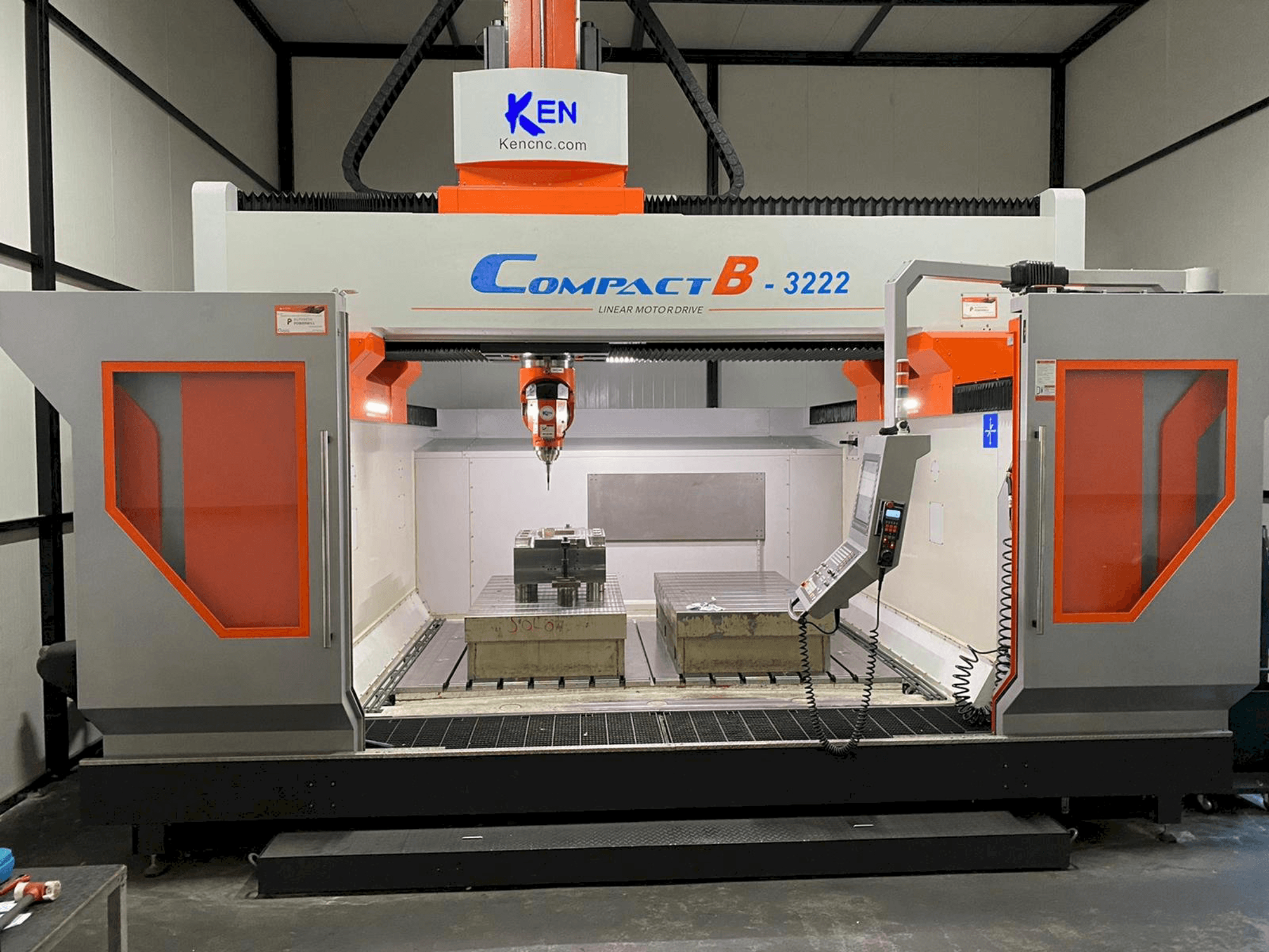 Masina KEN COMPACT B 3222 eestvaade