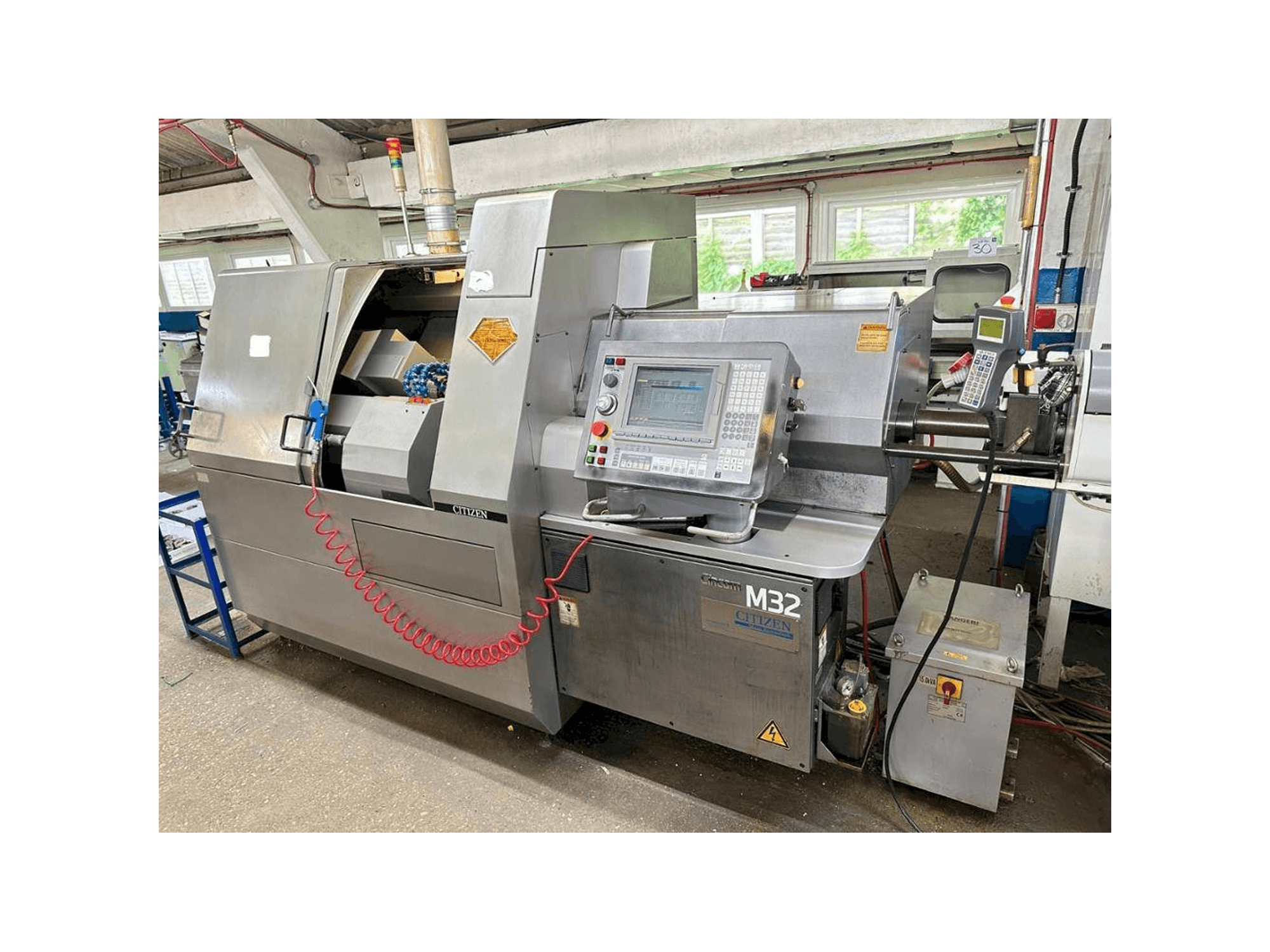 Masina Citizen M32V eestvaade