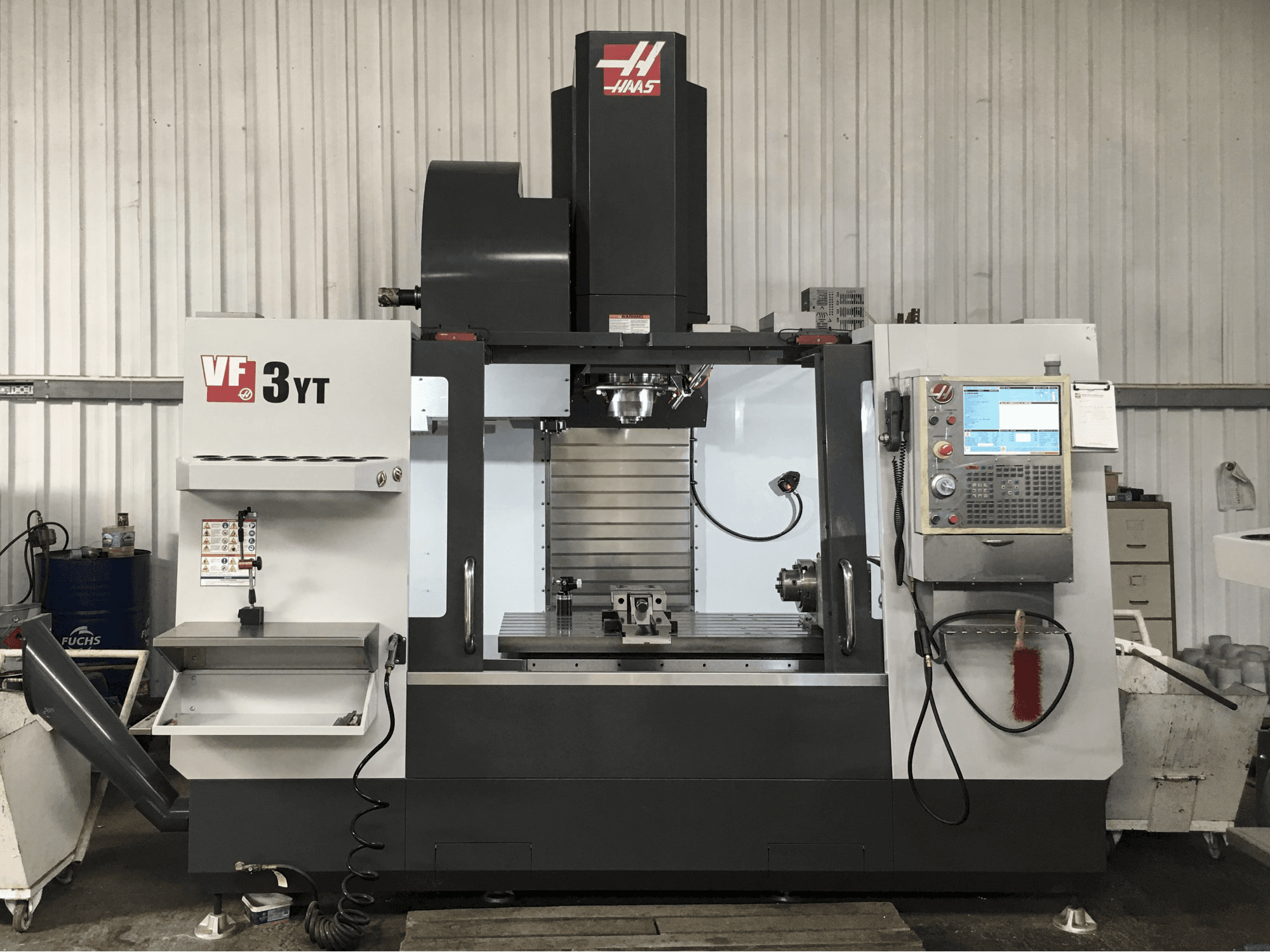 Masina HAAS VF-3YT/50 eestvaade