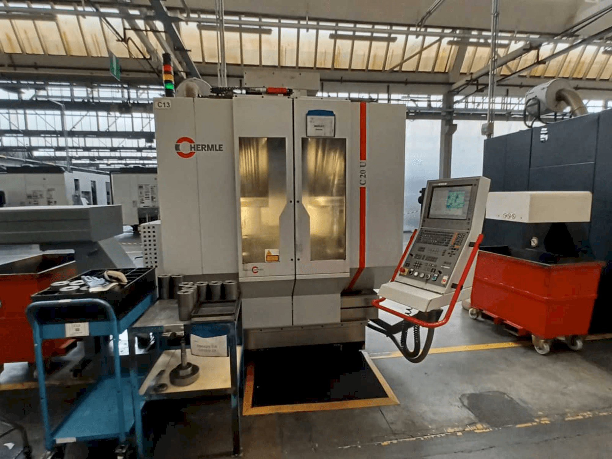 Masina HERMLE C20U eestvaade
