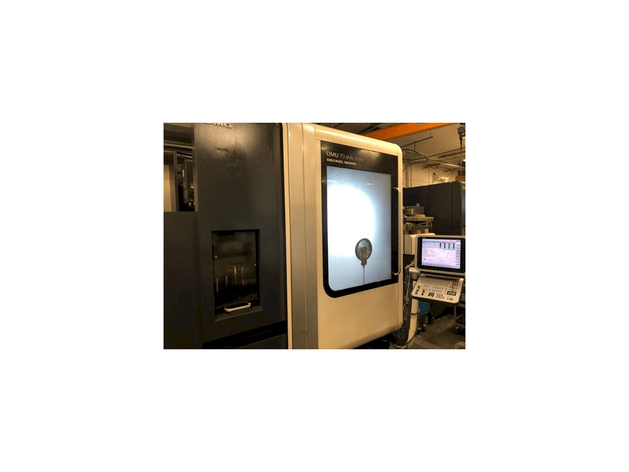 Masina DECKEL MAHO DMU 70 eVo Linear eestvaade
