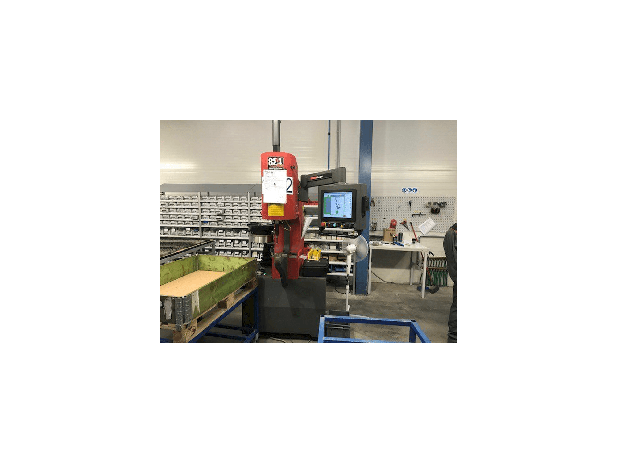 Masina Haeger WT-824 4e vasaku külje vaade