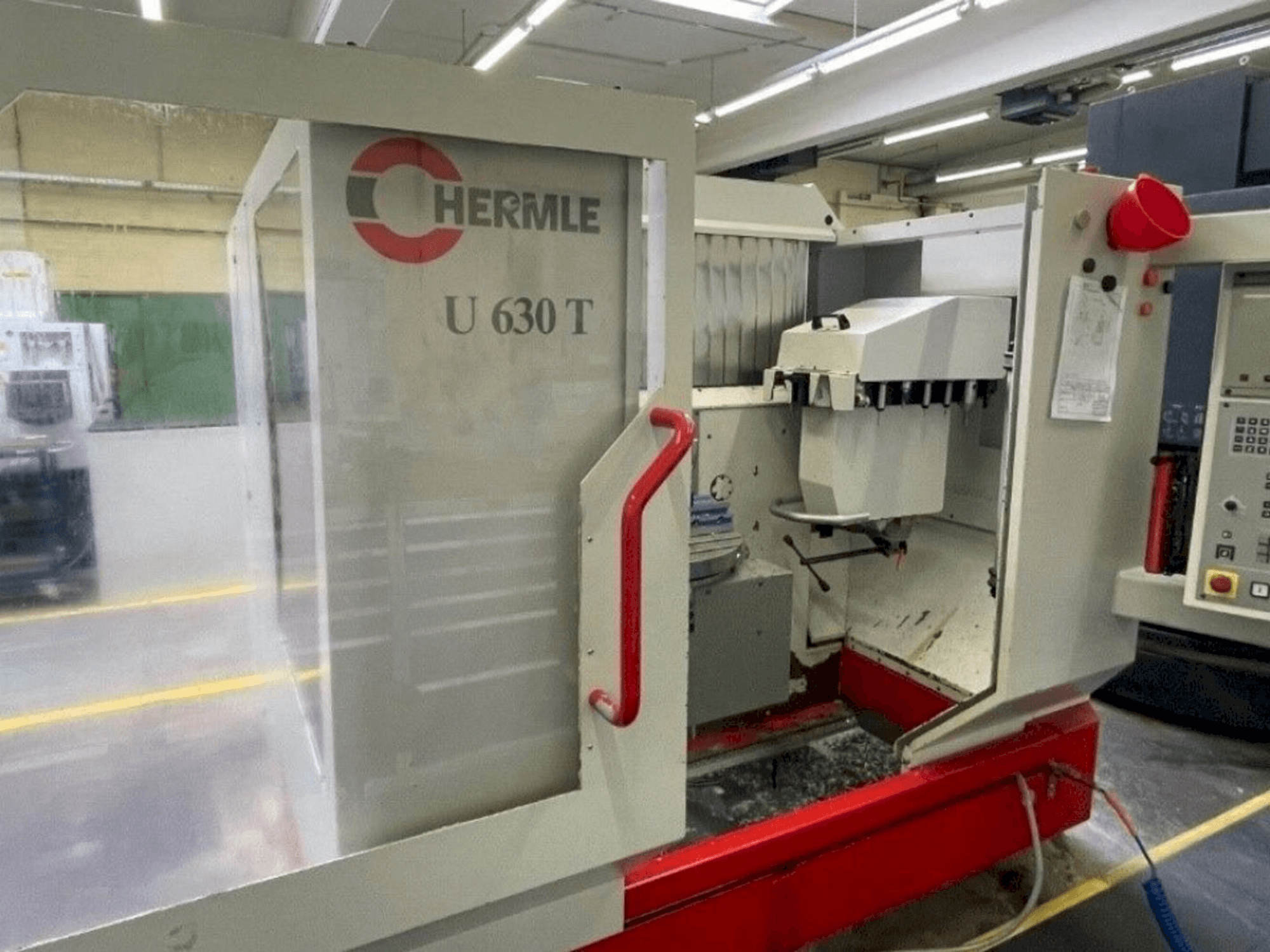 Masina HERMLE U630T eestvaade