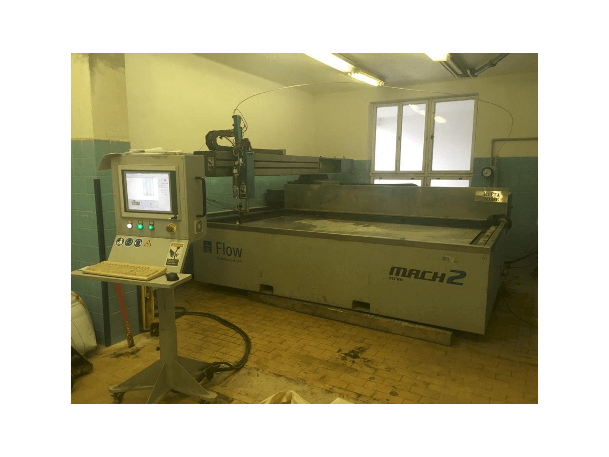 Masina Flow Mach 2-3120b eestvaade