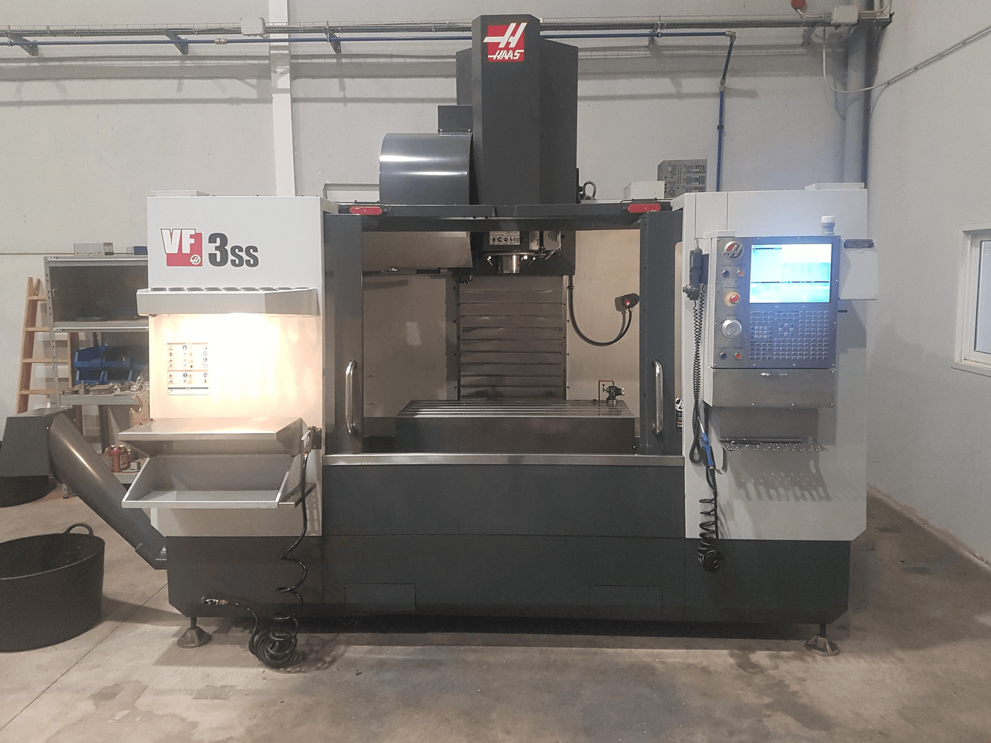 Masina HAAS VF- 3SS eestvaade