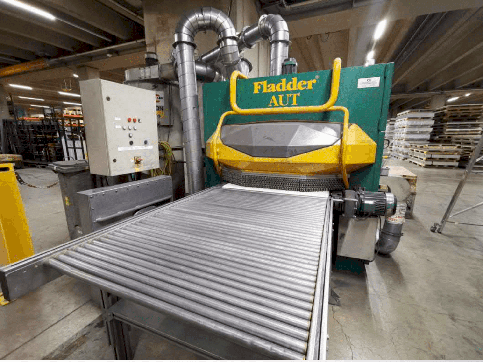 Masina Fladder AUT-1000 VAC eestvaade