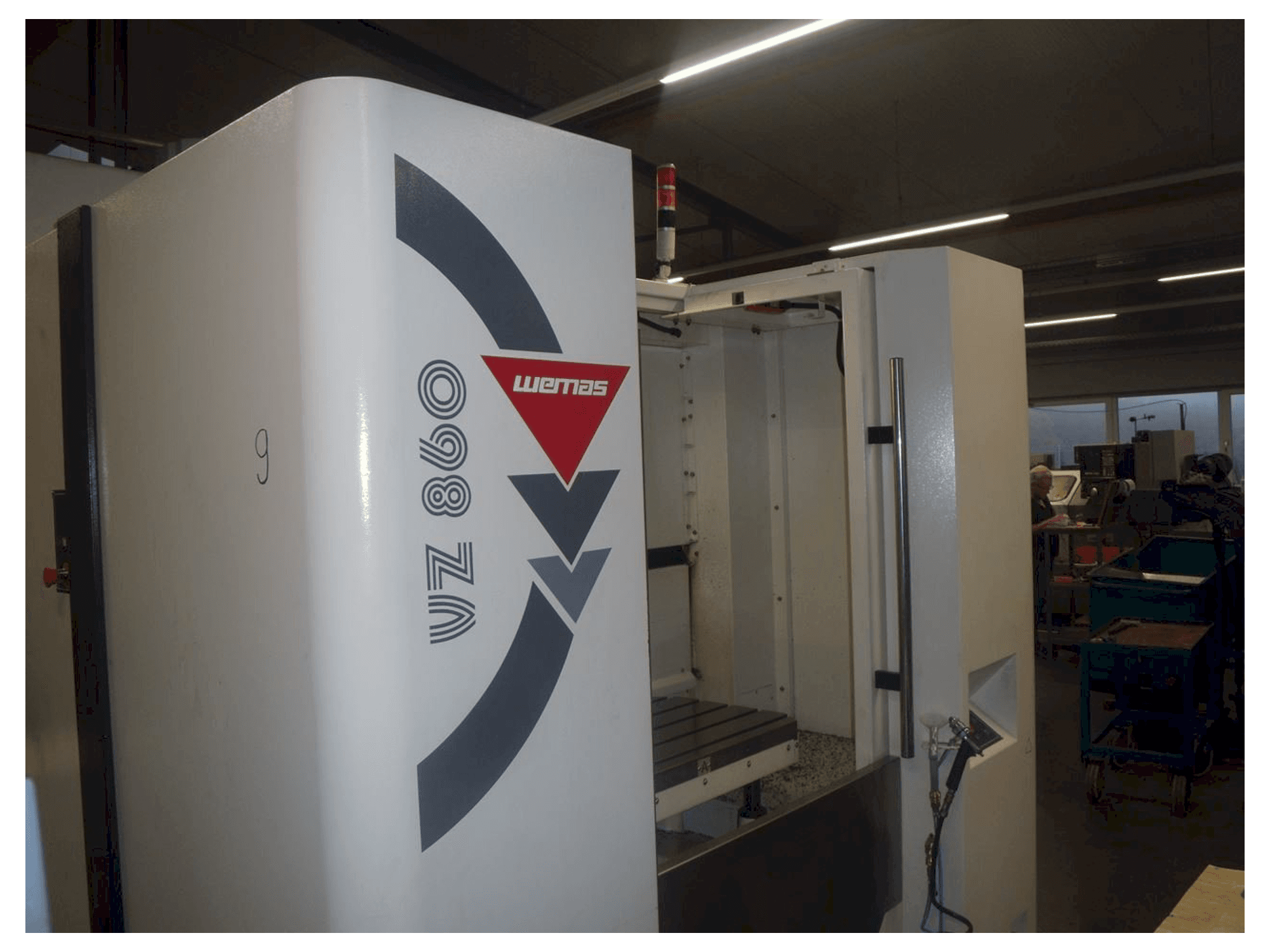 Masina WEMAS VZ 860 APC eestvaade