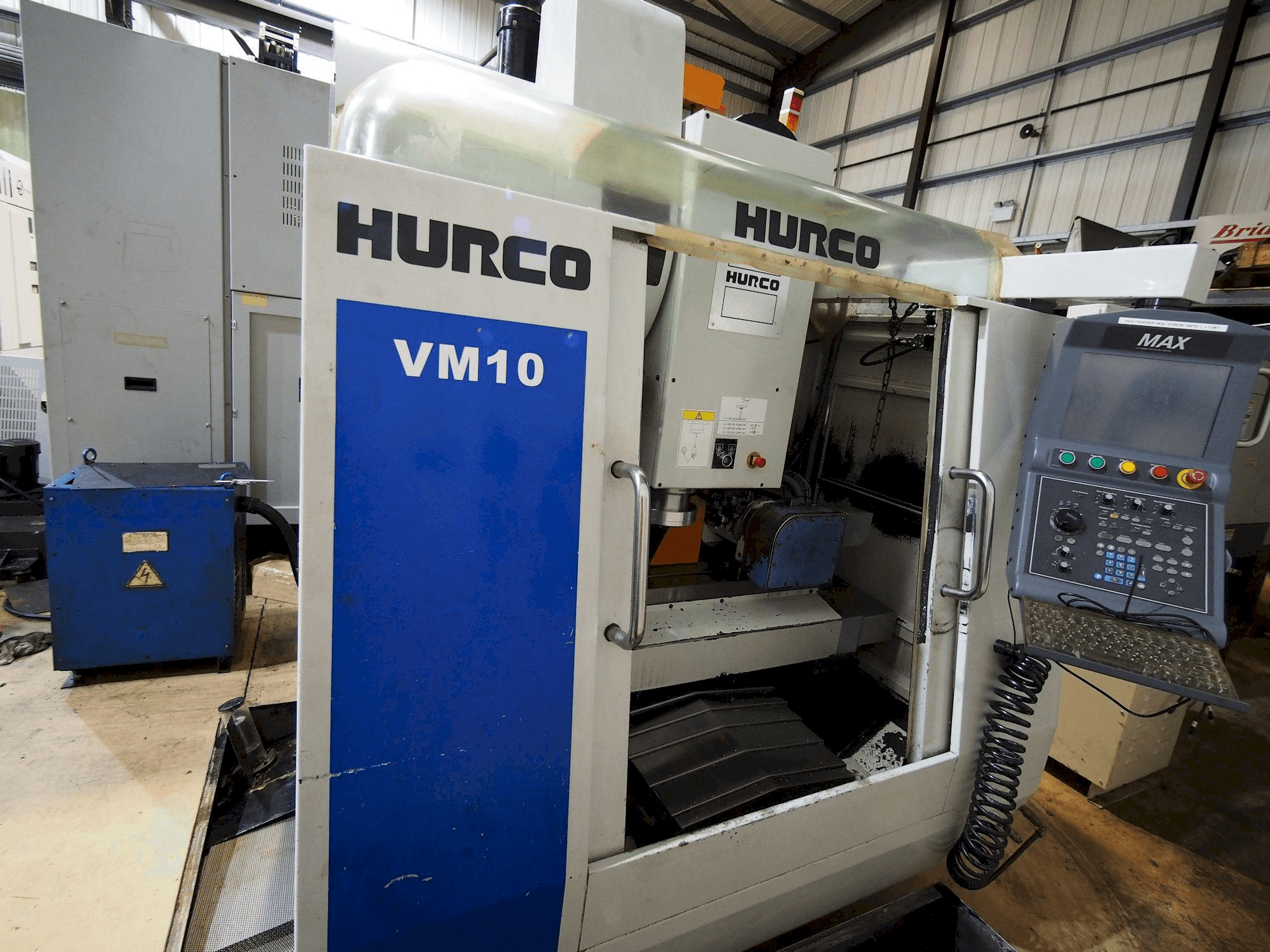 Masina Hurco VM10 eestvaade