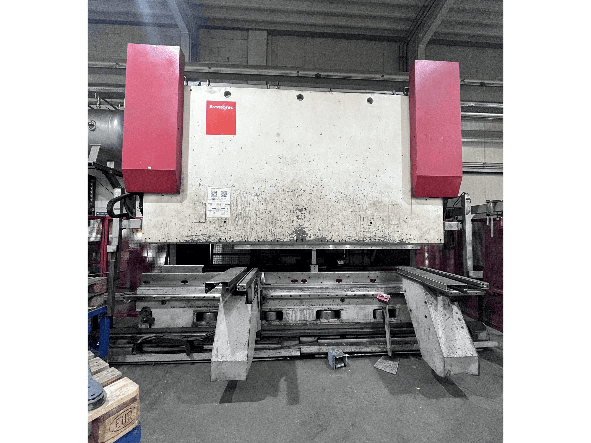 Masina BEYELER PR10 320/4100 eestvaade