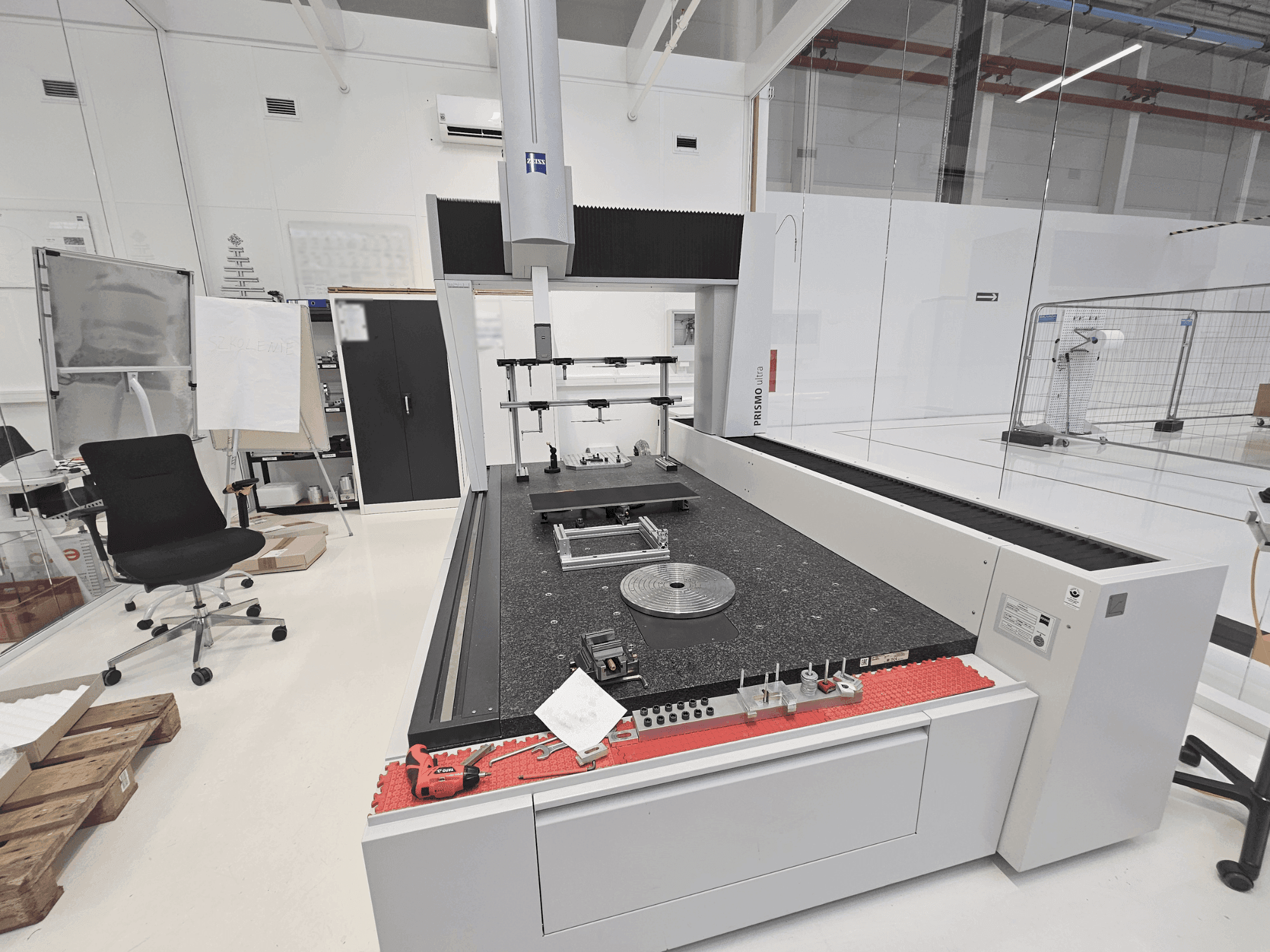 Masina ZEISS PRISMO 12/24/10 ultra eestvaade