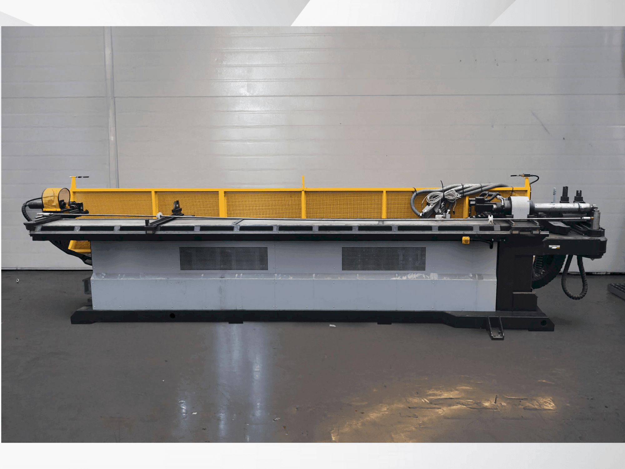 Masina MACRI Provar 6-45 U-D eestvaade