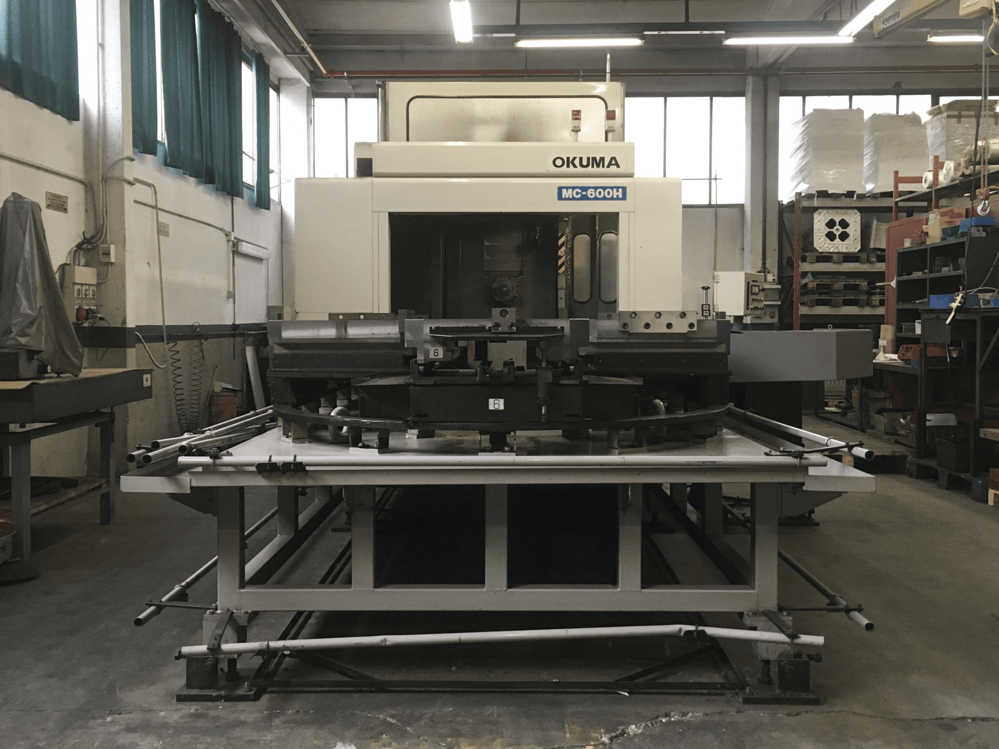 Masina Okuma MC-600H eestvaade