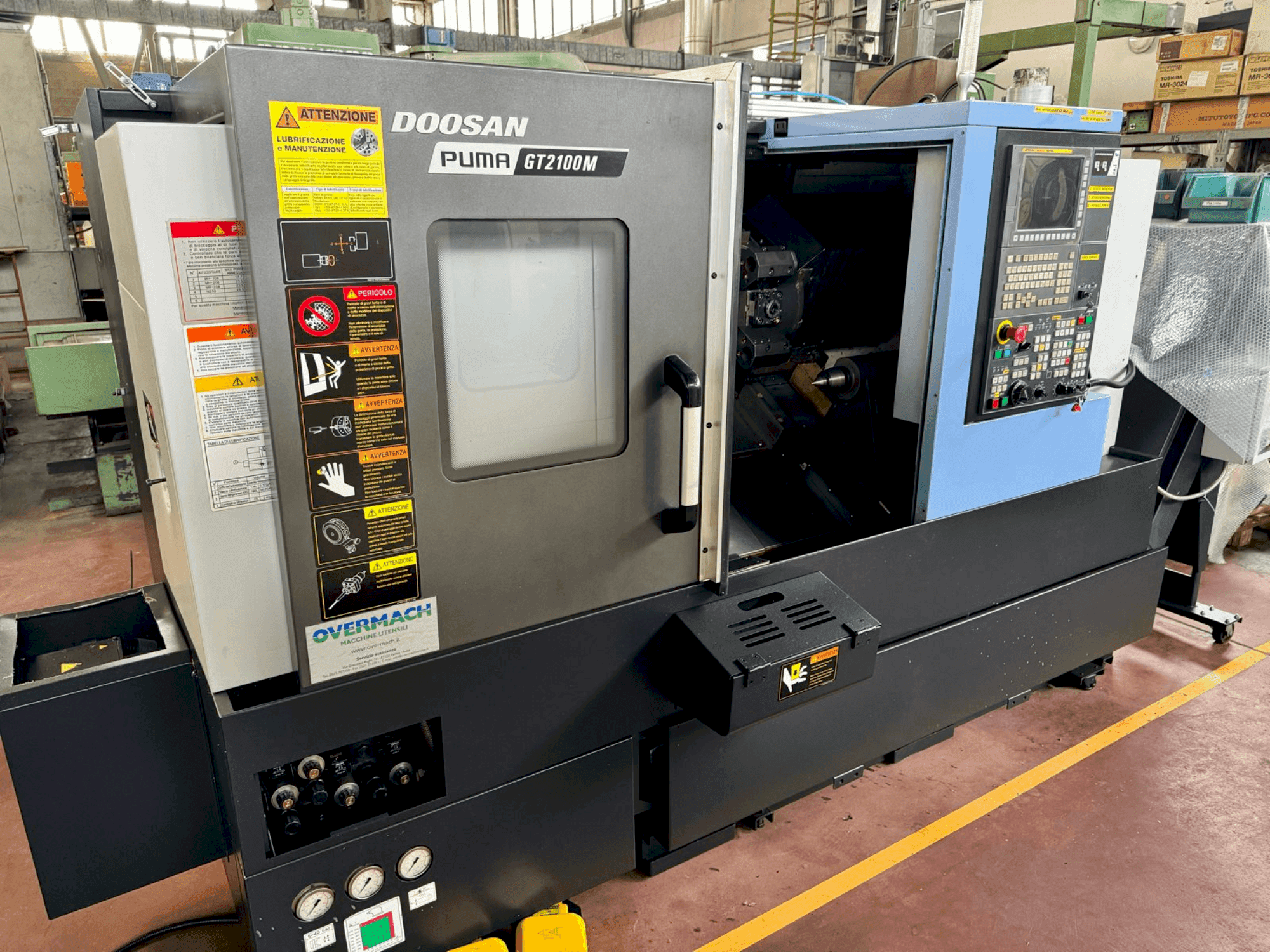 Masina DOOSAN PUMA GT 2100M eestvaade