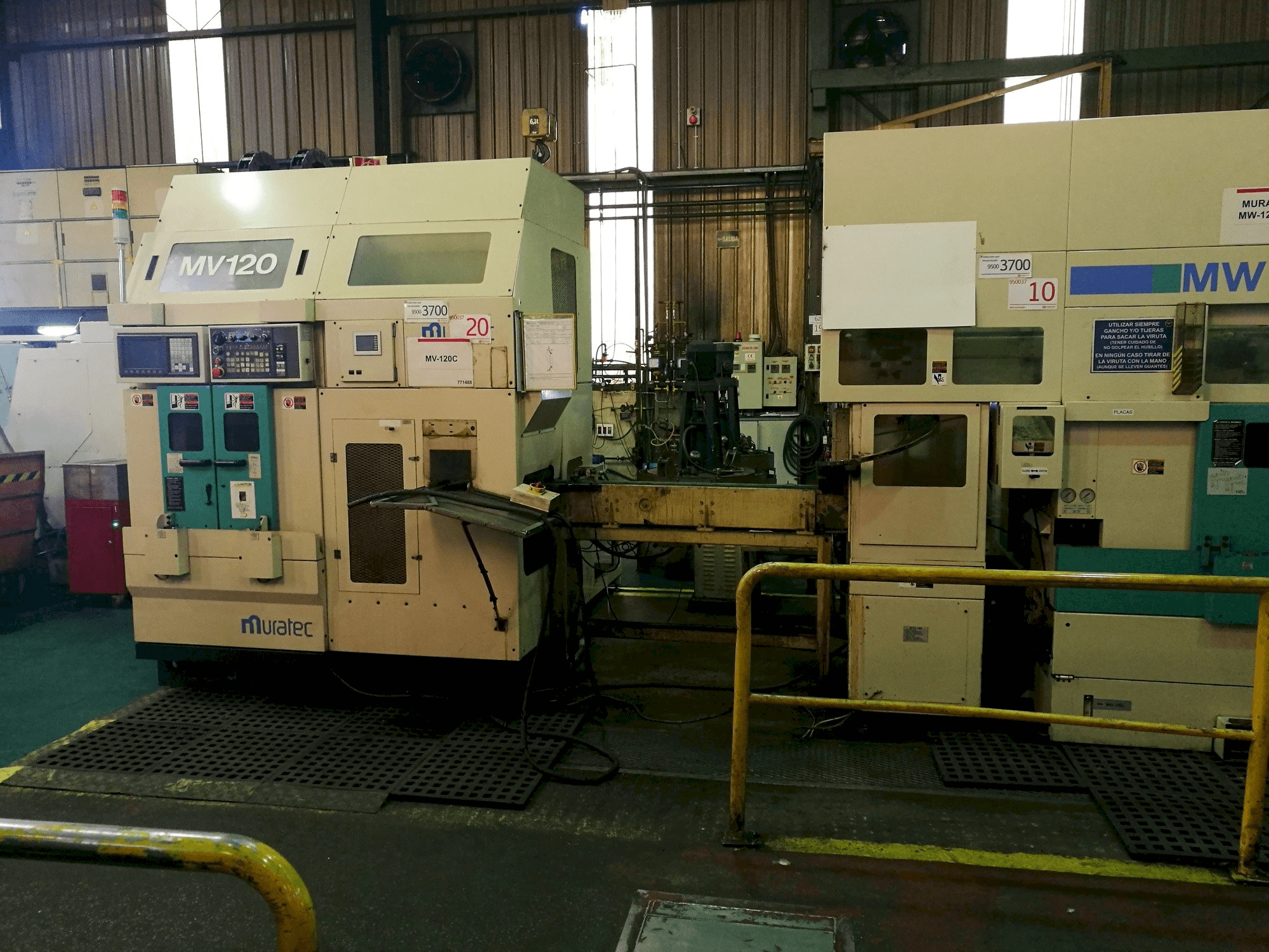 Masina Muratec MV120 eestvaade