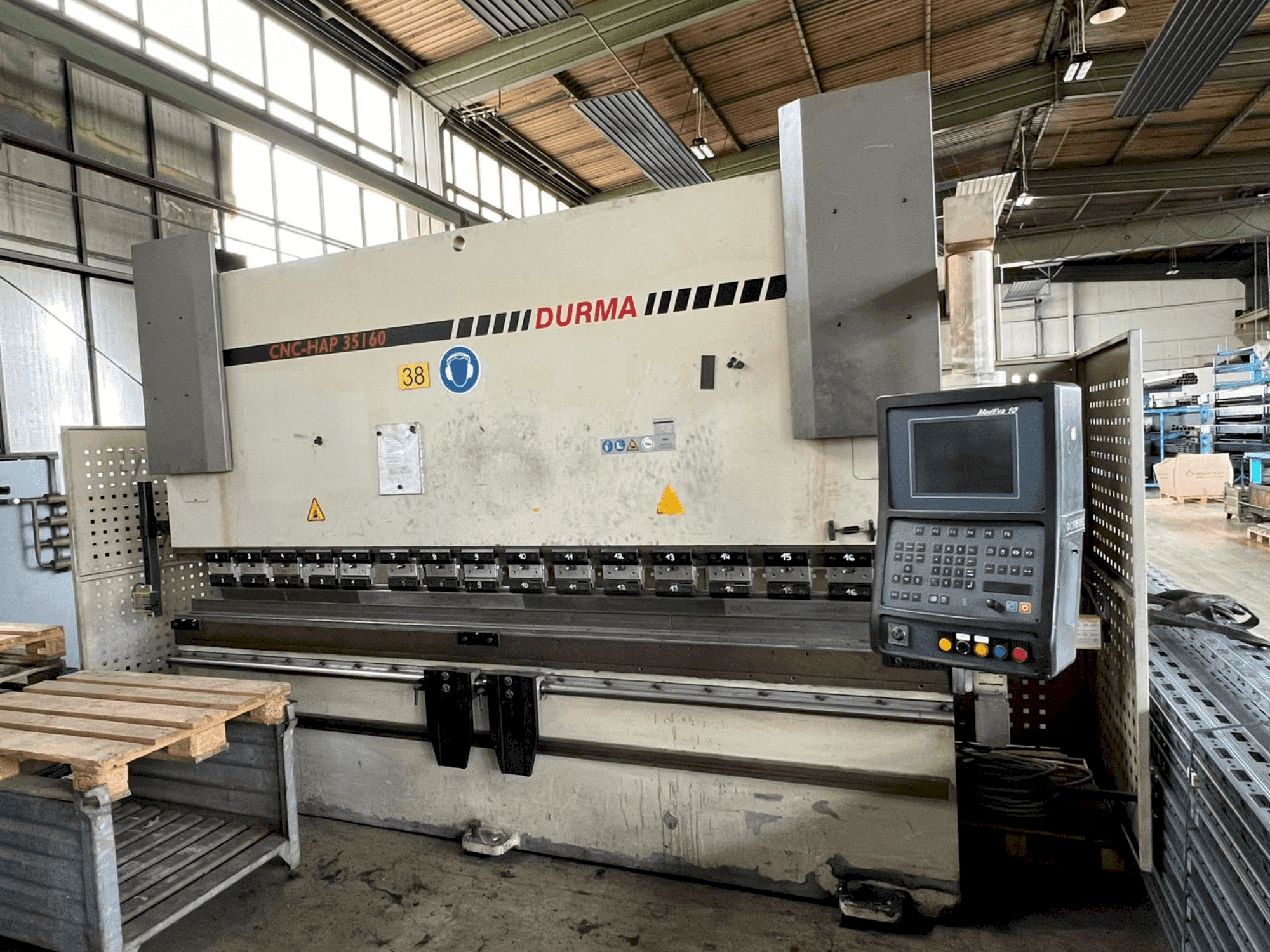 Masina Durma CNC HAP 35160 eestvaade
