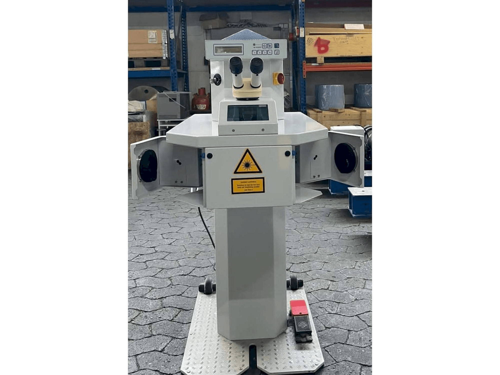 Masina ALPHA LASER ALO 30 eestvaade