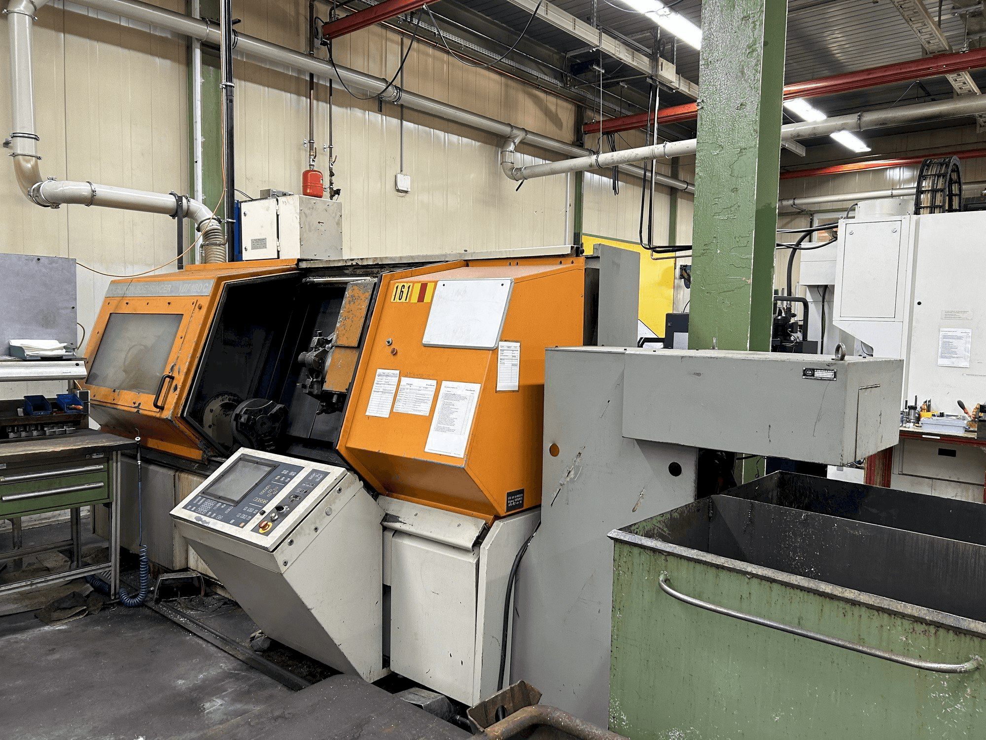 Masinavaade BOEHRINGER VDF 180 C-U paremalt