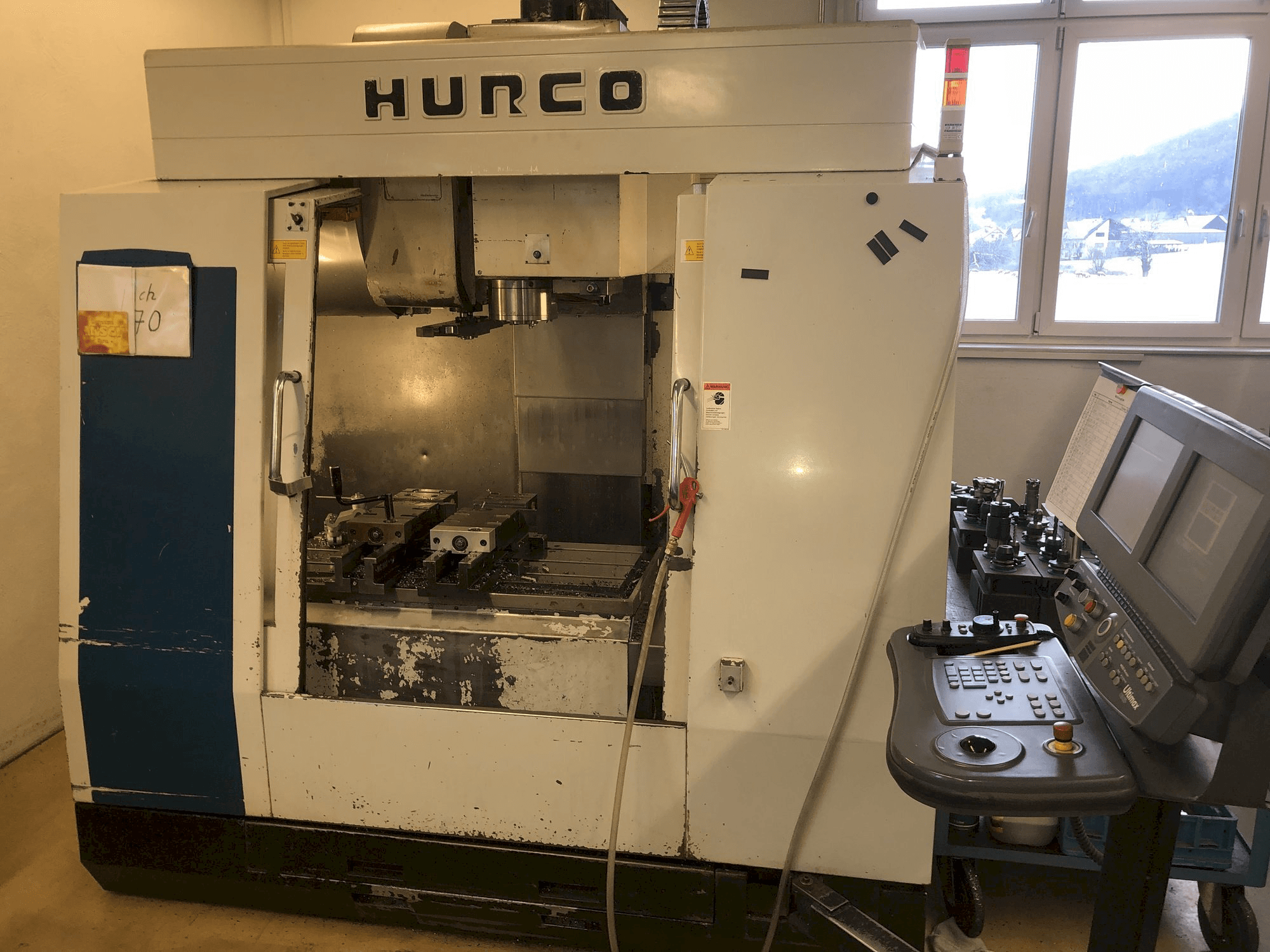 Masina Hurco BMC 30M eestvaade