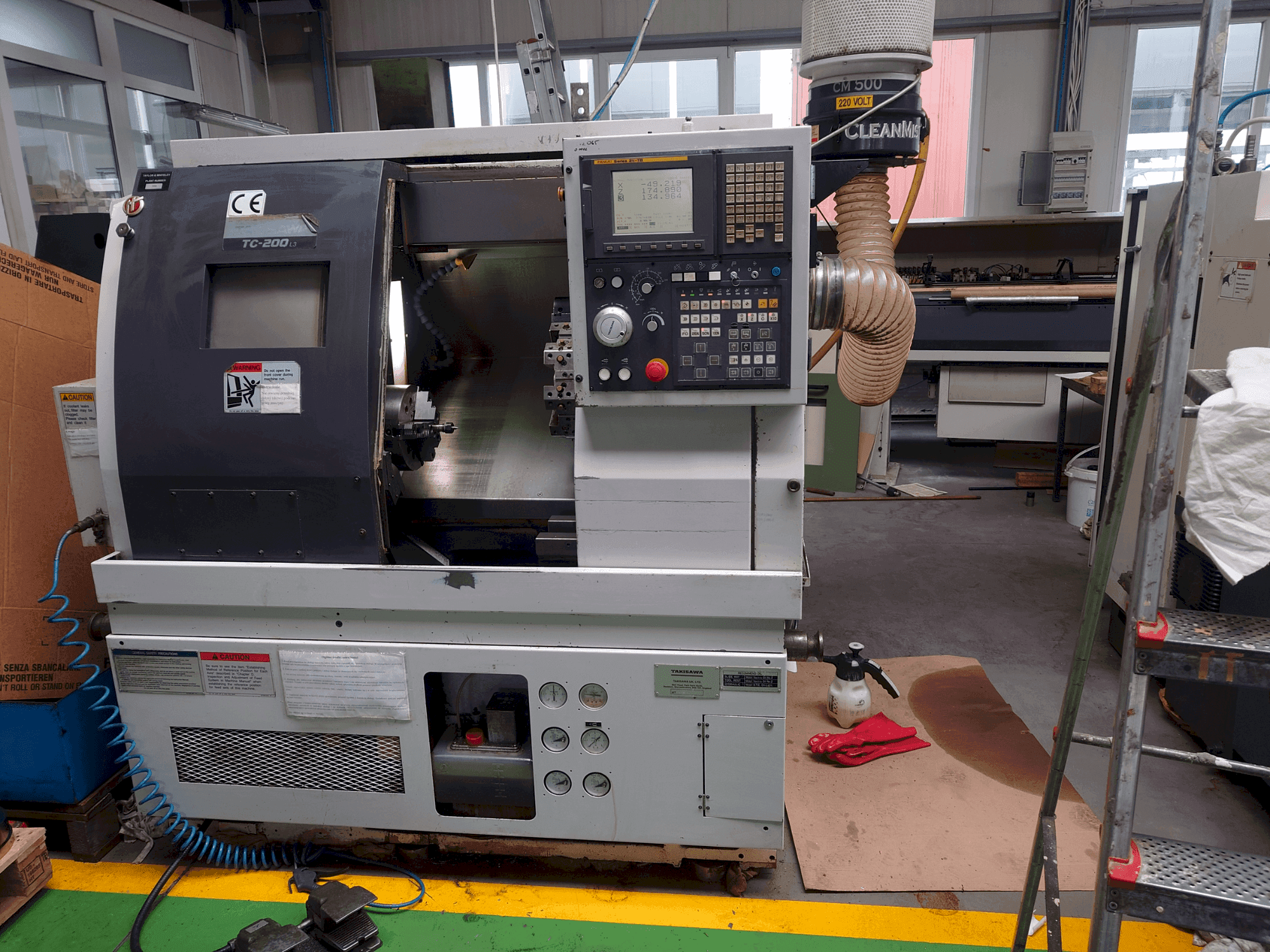 Masina Takisawa TC-200 L3 eestvaade