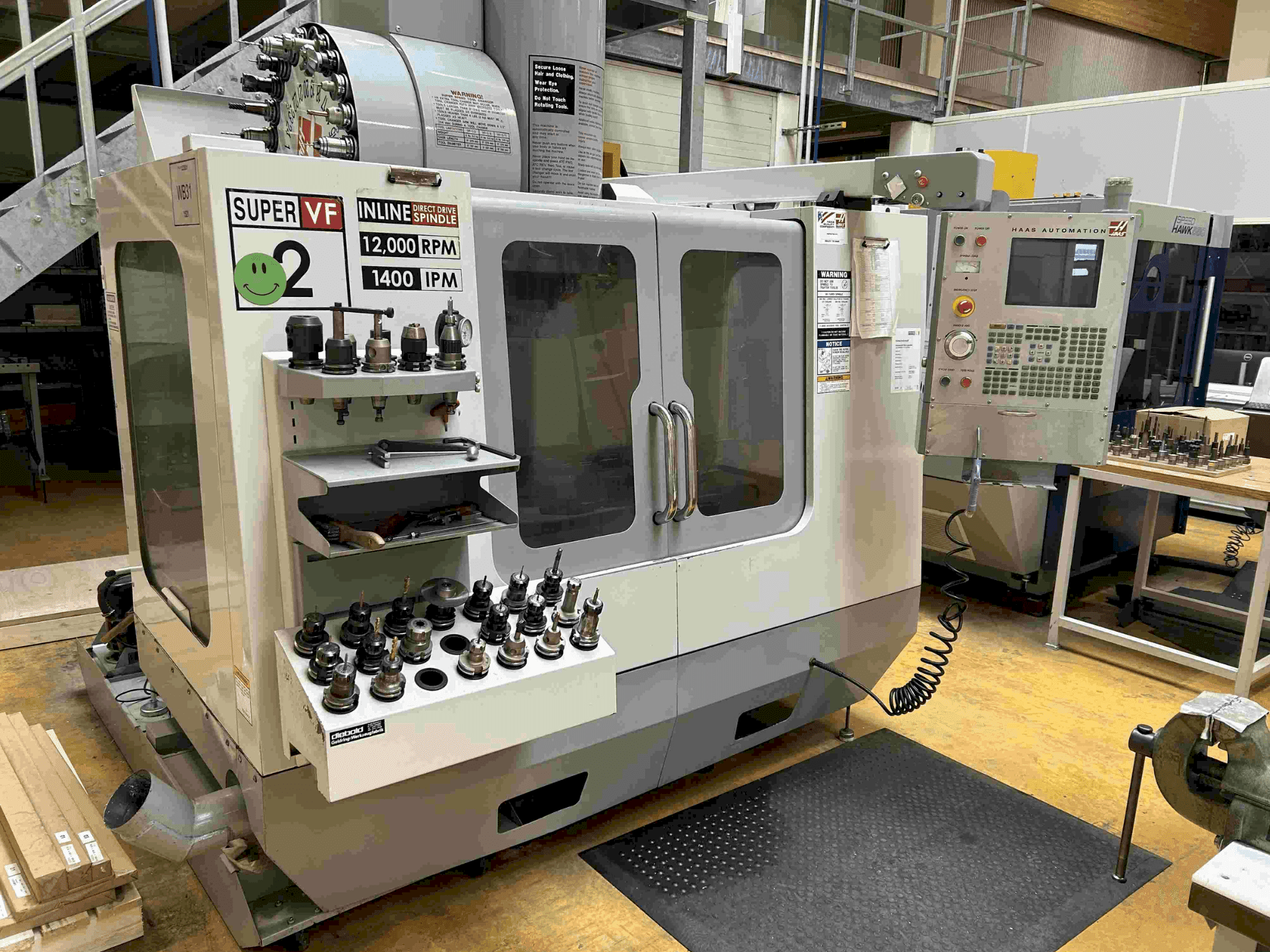 Masina HAAS VF-2SSHE eestvaade