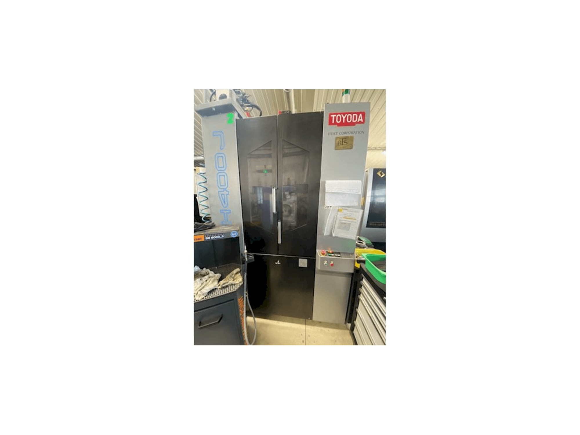 Masina TOYODA FH400J eestvaade