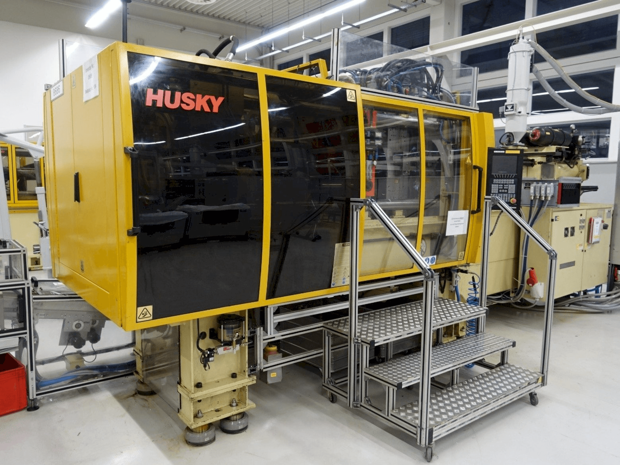 Masina Husky GL225 RS70/60 eestvaade